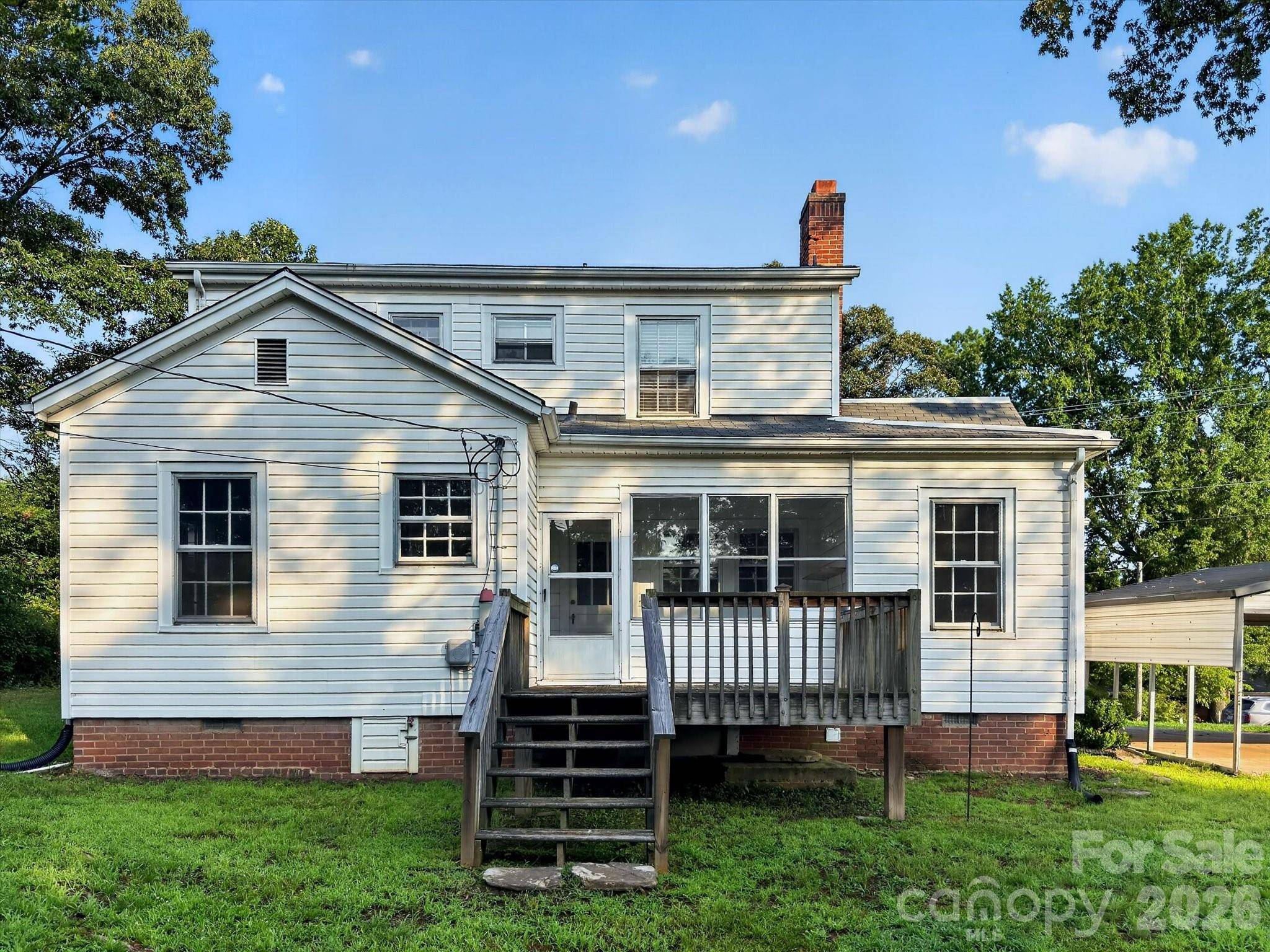 110 N Academy ST, Mooresboro, NC 28114