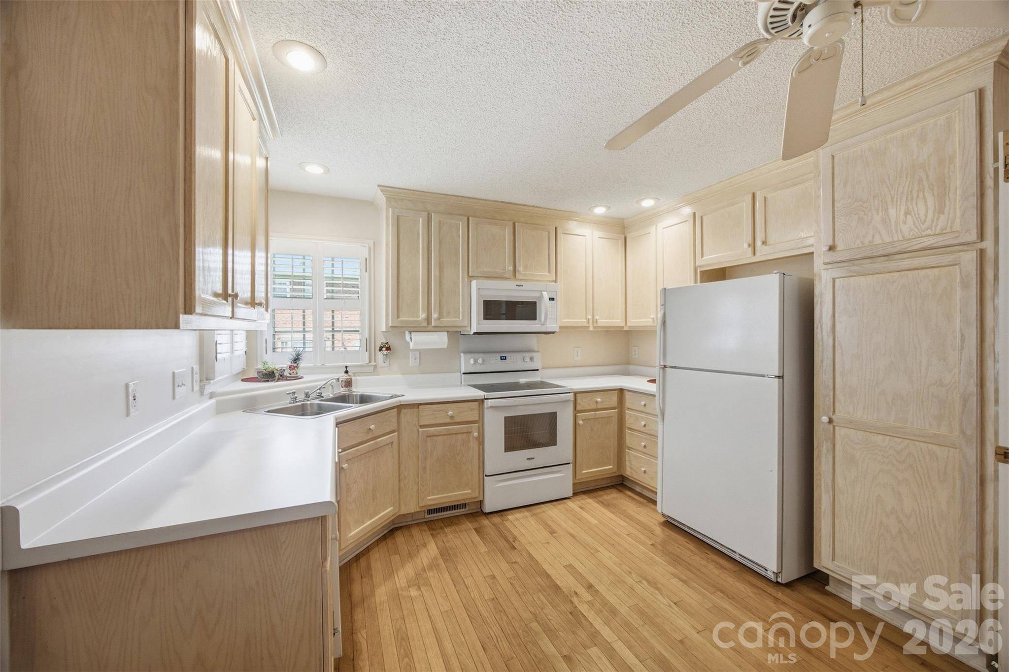 211 Peachtree ST, Belmont, NC 28012