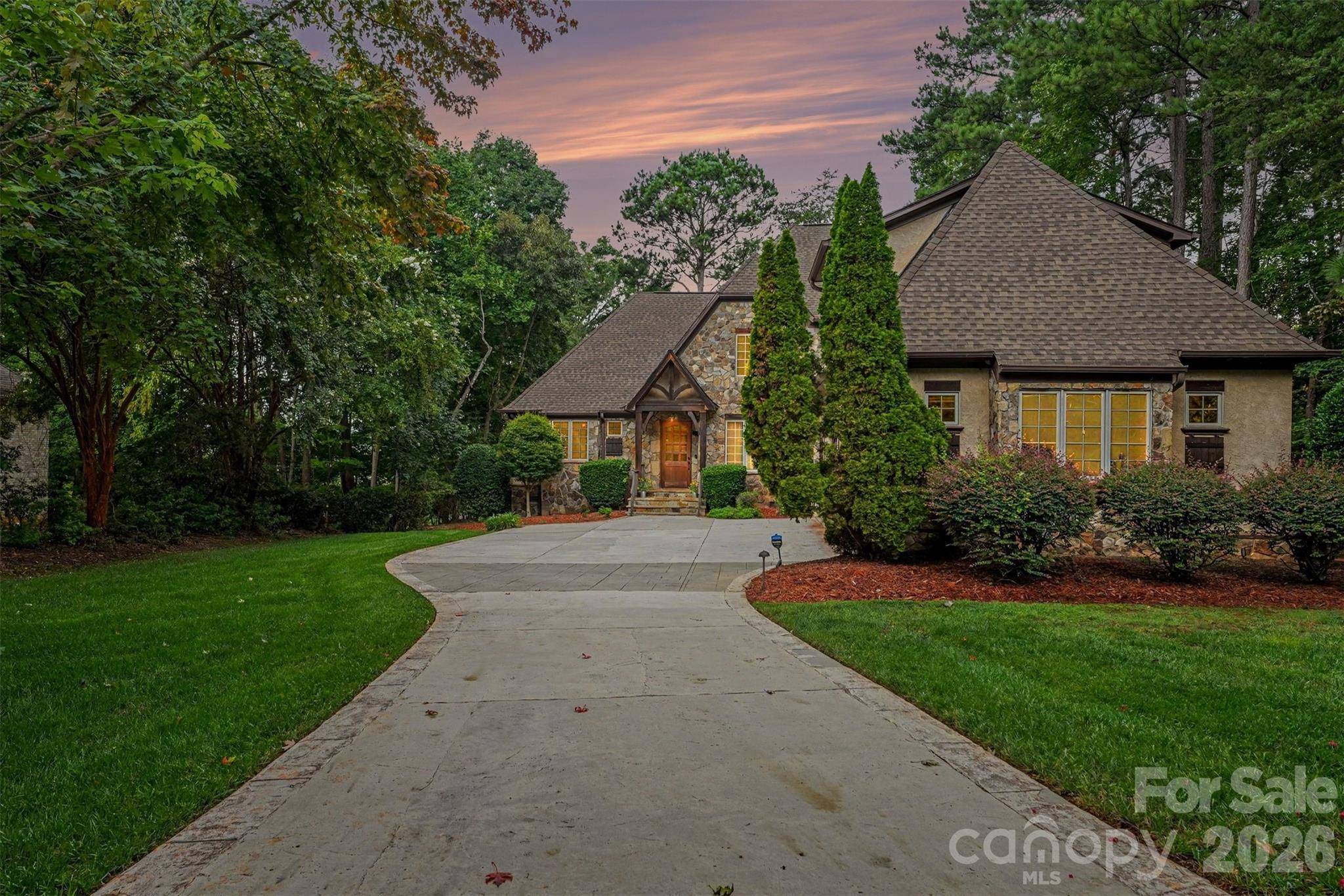 7484 Cottonwood DR, Denver, NC 28037