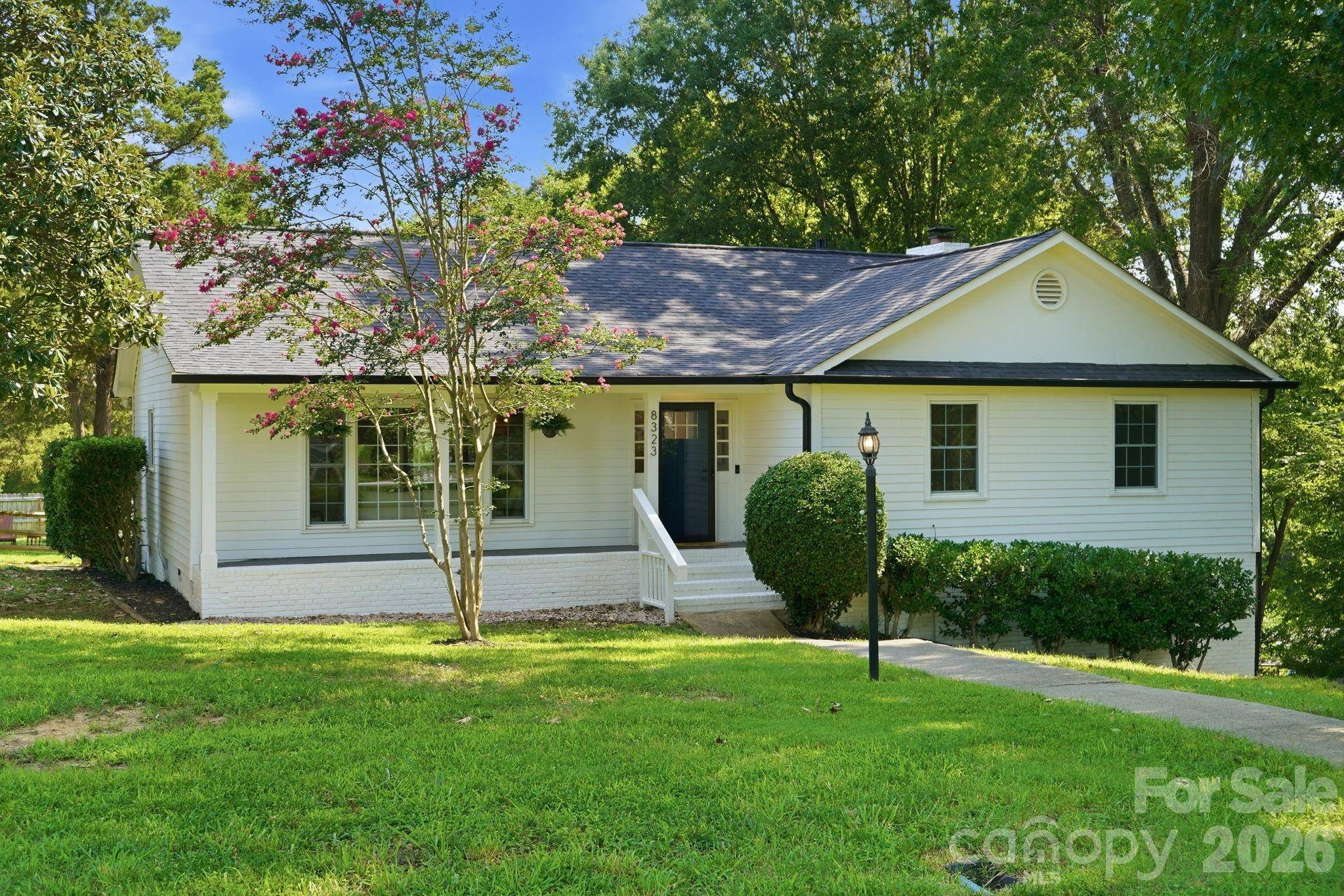 8323 Cliffside DR, Charlotte, NC 28270