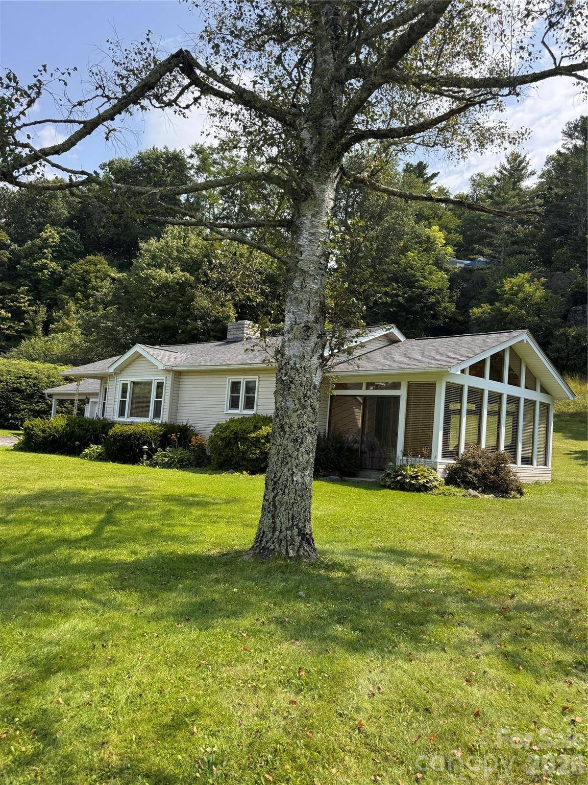 189 Old NC 181 HWY, Newland, NC 28657