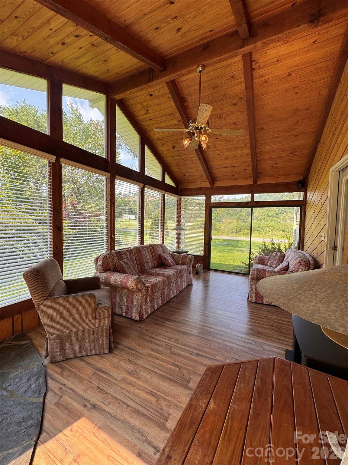 189 Old NC 181 HWY, Newland, NC 28657