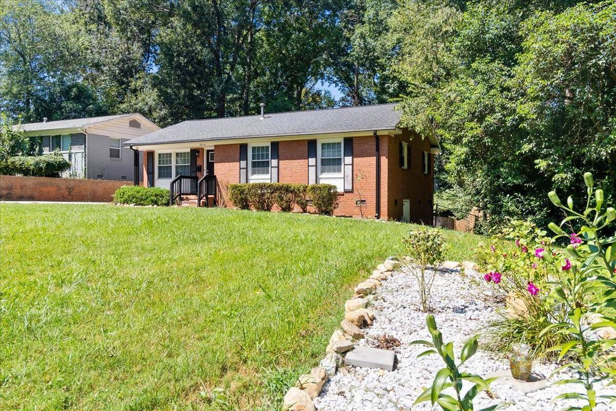 1814 Windham PL, Charlotte, NC 28205