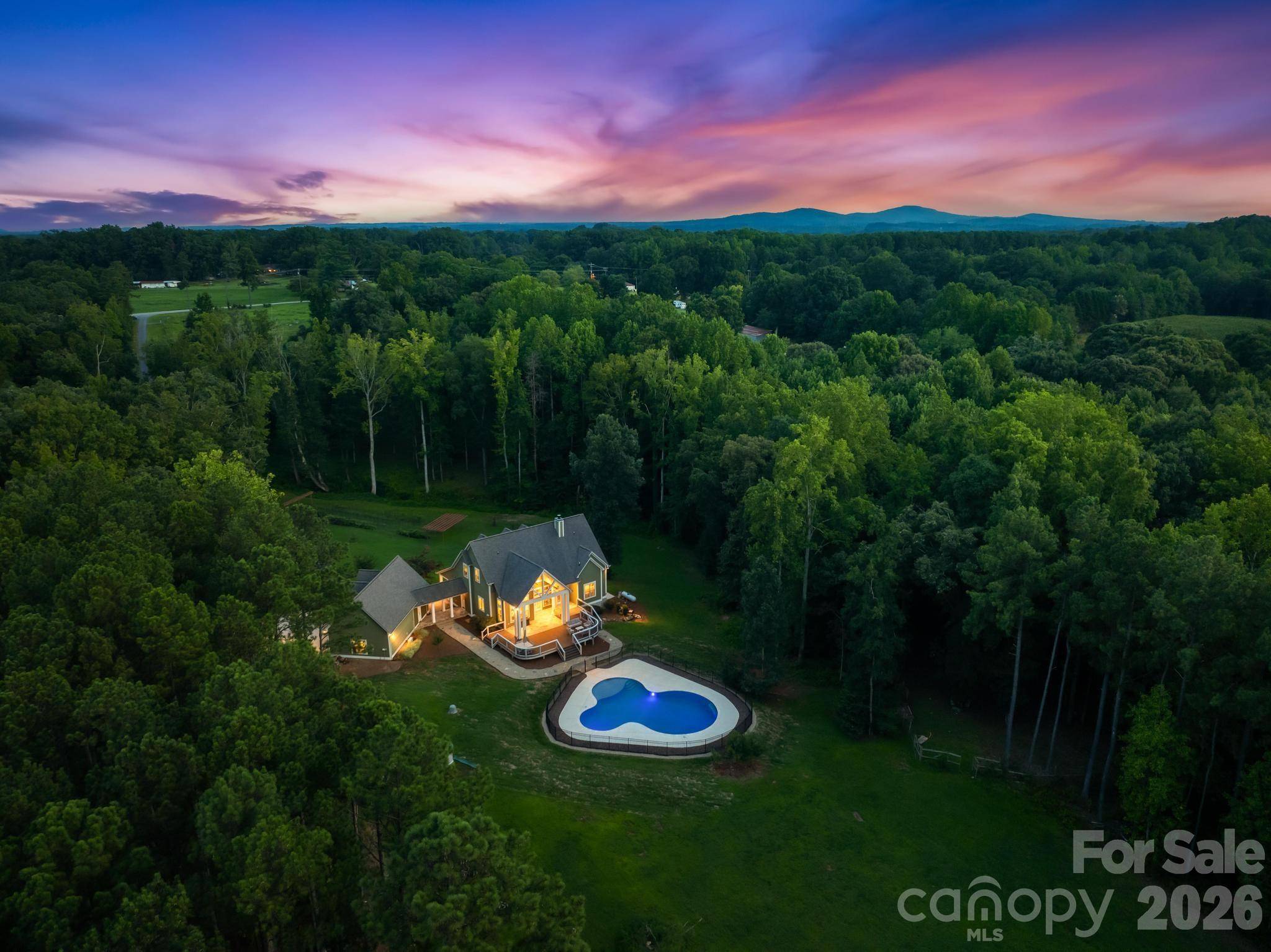 6334 Long Island RD, Catawba, NC 28609