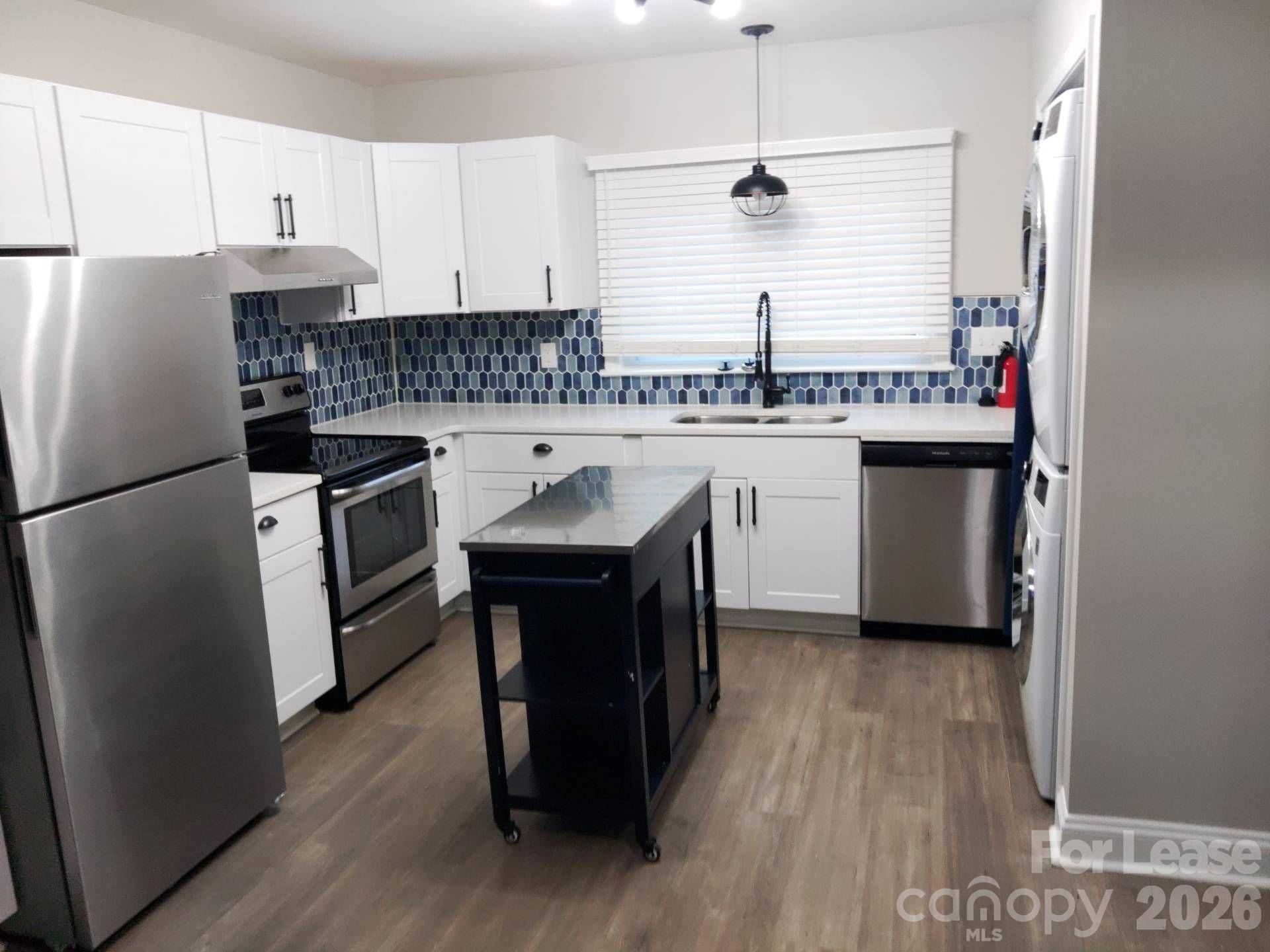 314 N Linwood AVE, Charlotte, NC 28216