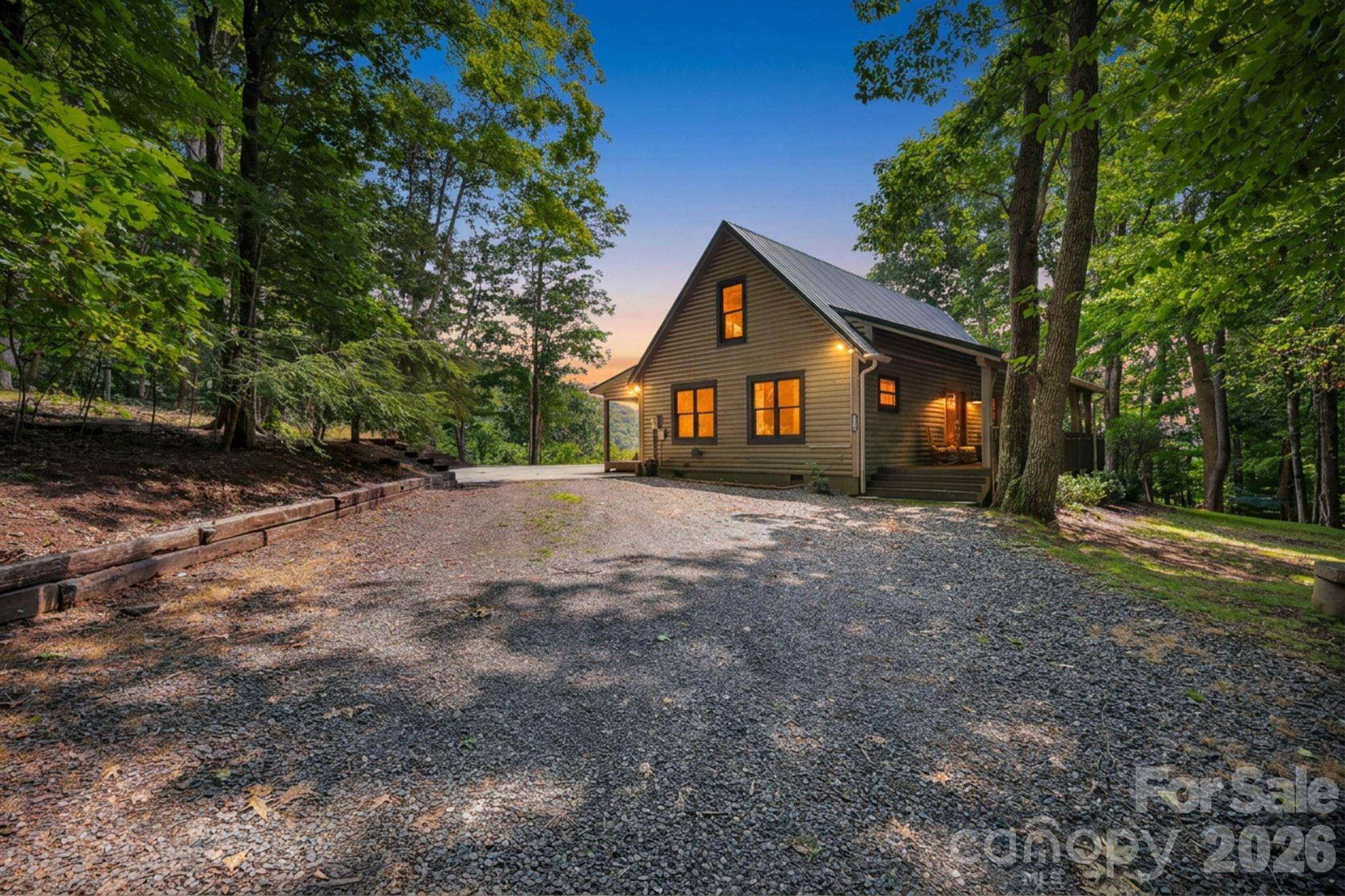 1416 Indian Lake DR, West Jefferson, NC 28694