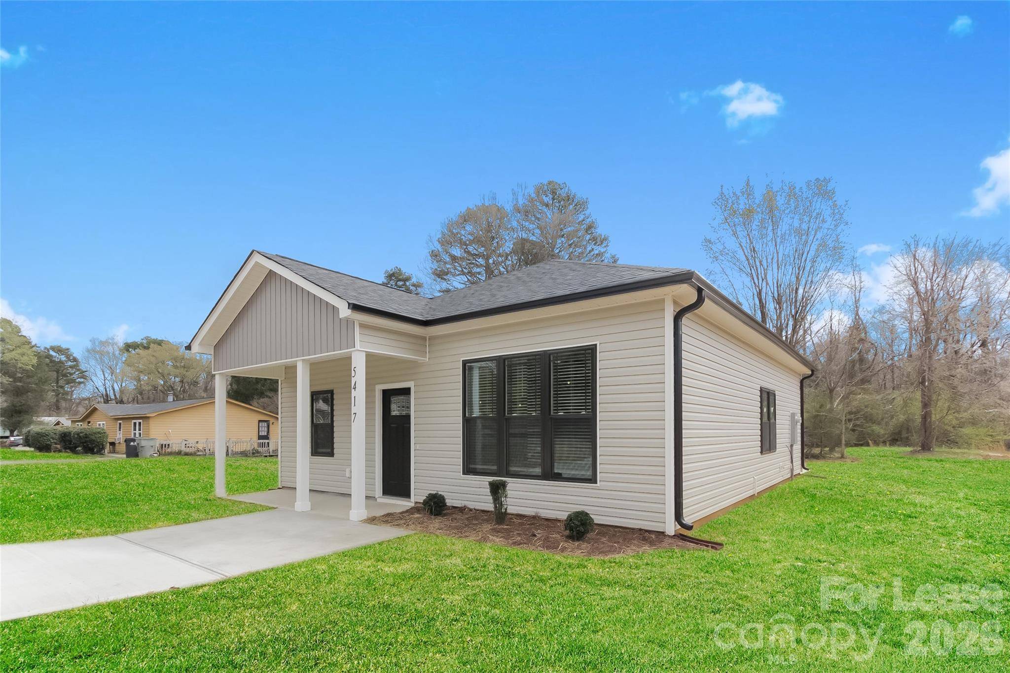5417 Skycrest DR, Charlotte, NC 28269