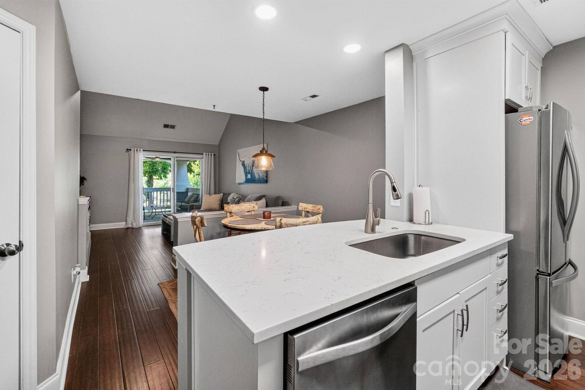 712 Southwest DR, Davidson, NC 28036