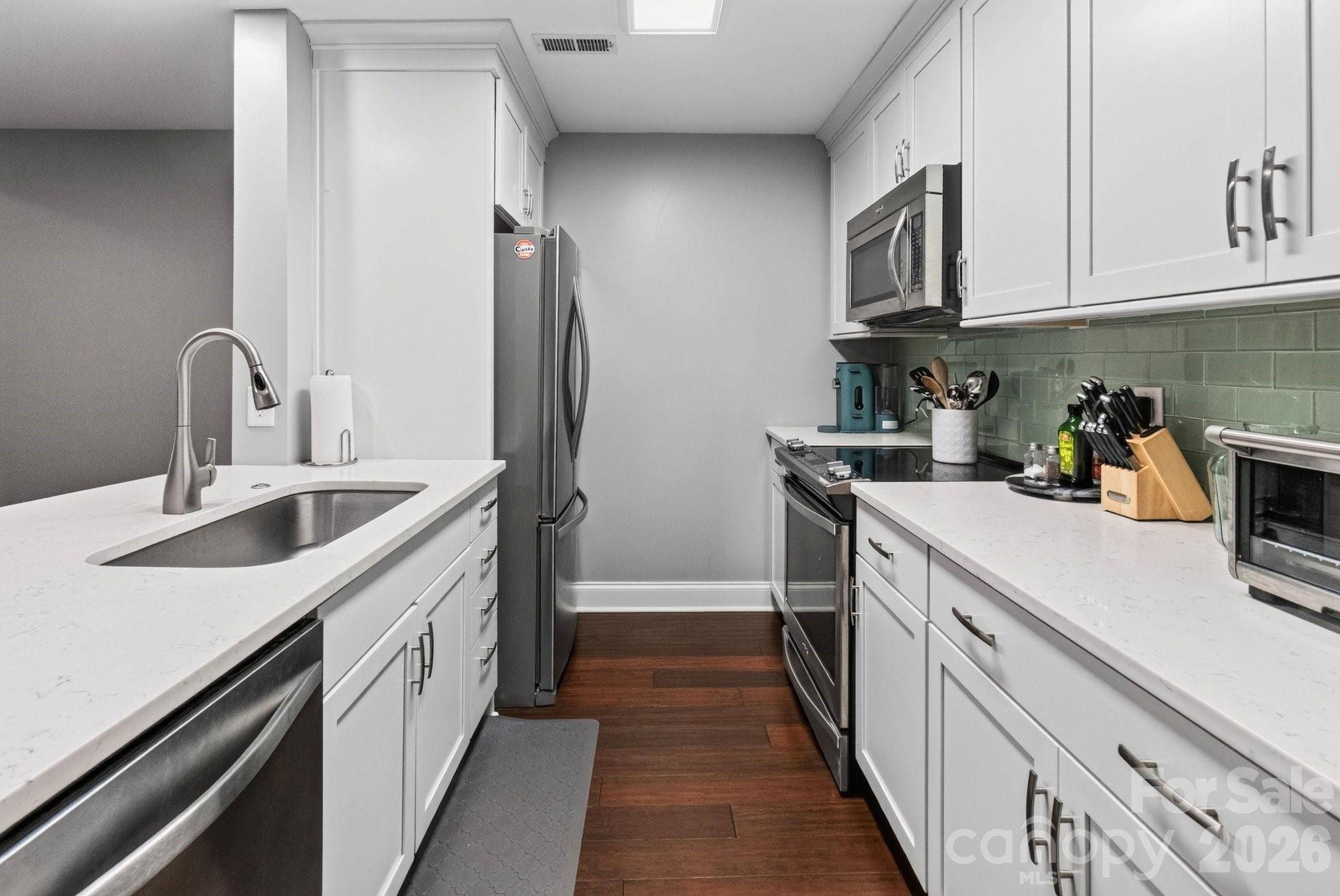 712 Southwest DR, Davidson, NC 28036