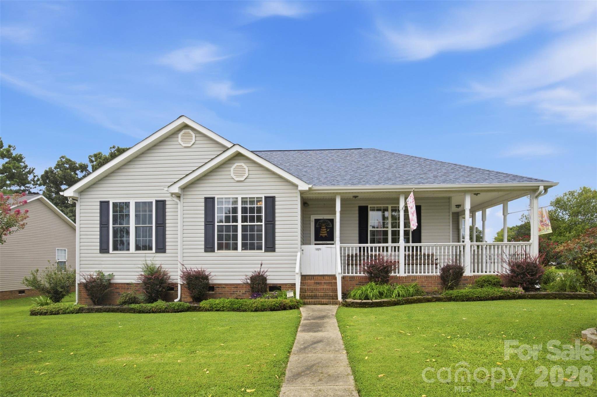 400 Brookhollow DR, York, SC 29745