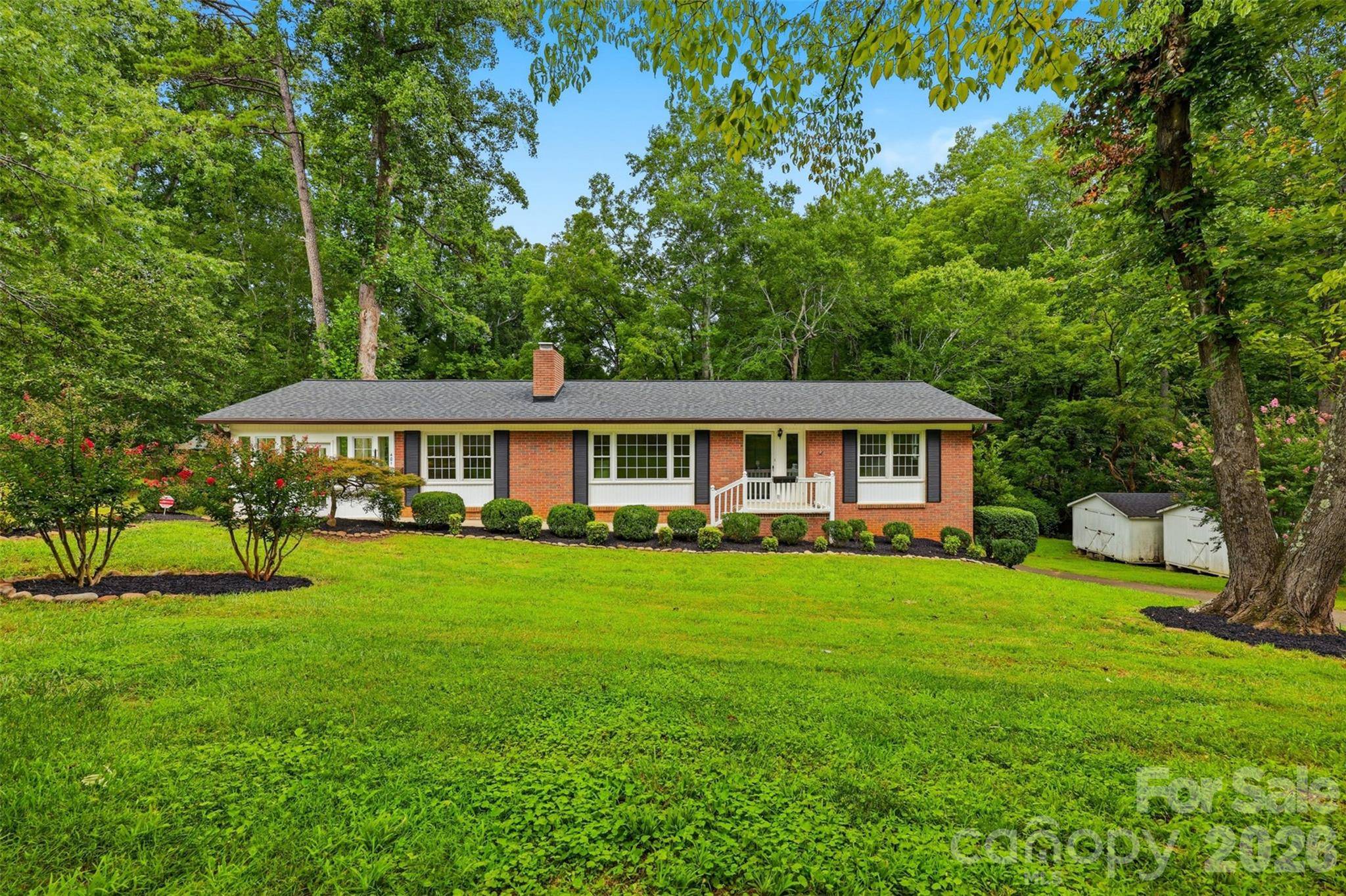 401 S East End AVE, Statesville, NC 28677