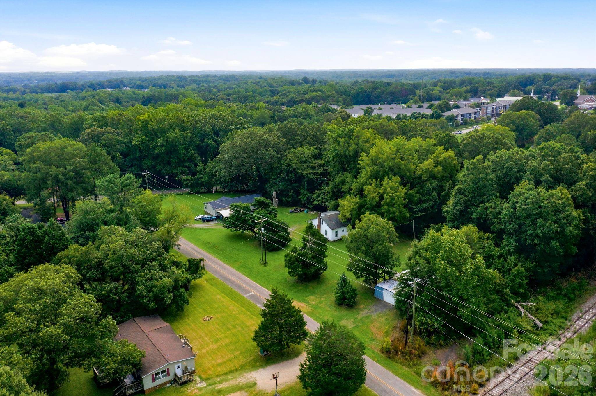 109 Crossrail RD, Mooresville, NC 28115
