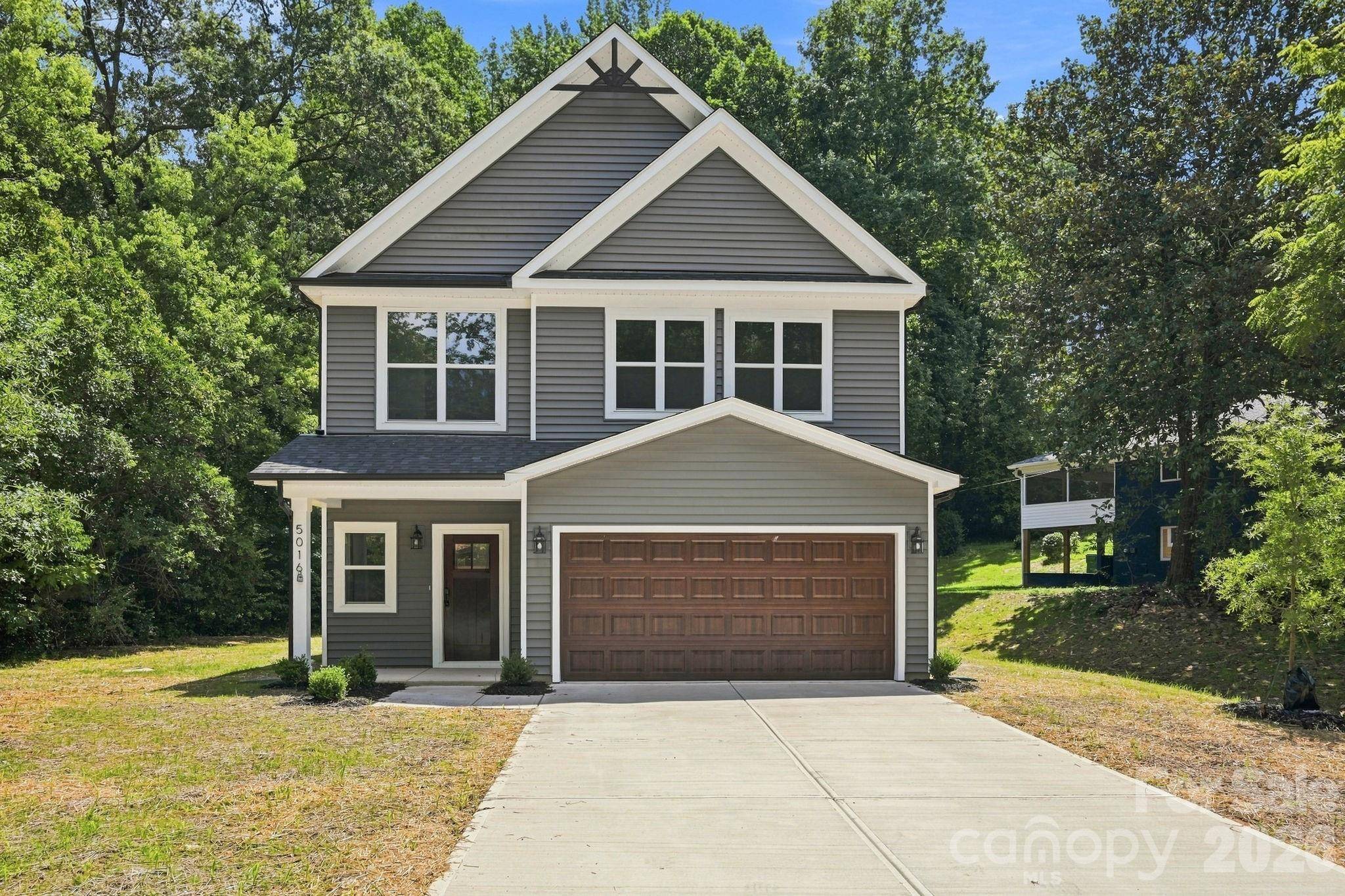 5016 Hoover DR, Charlotte, NC 28269
