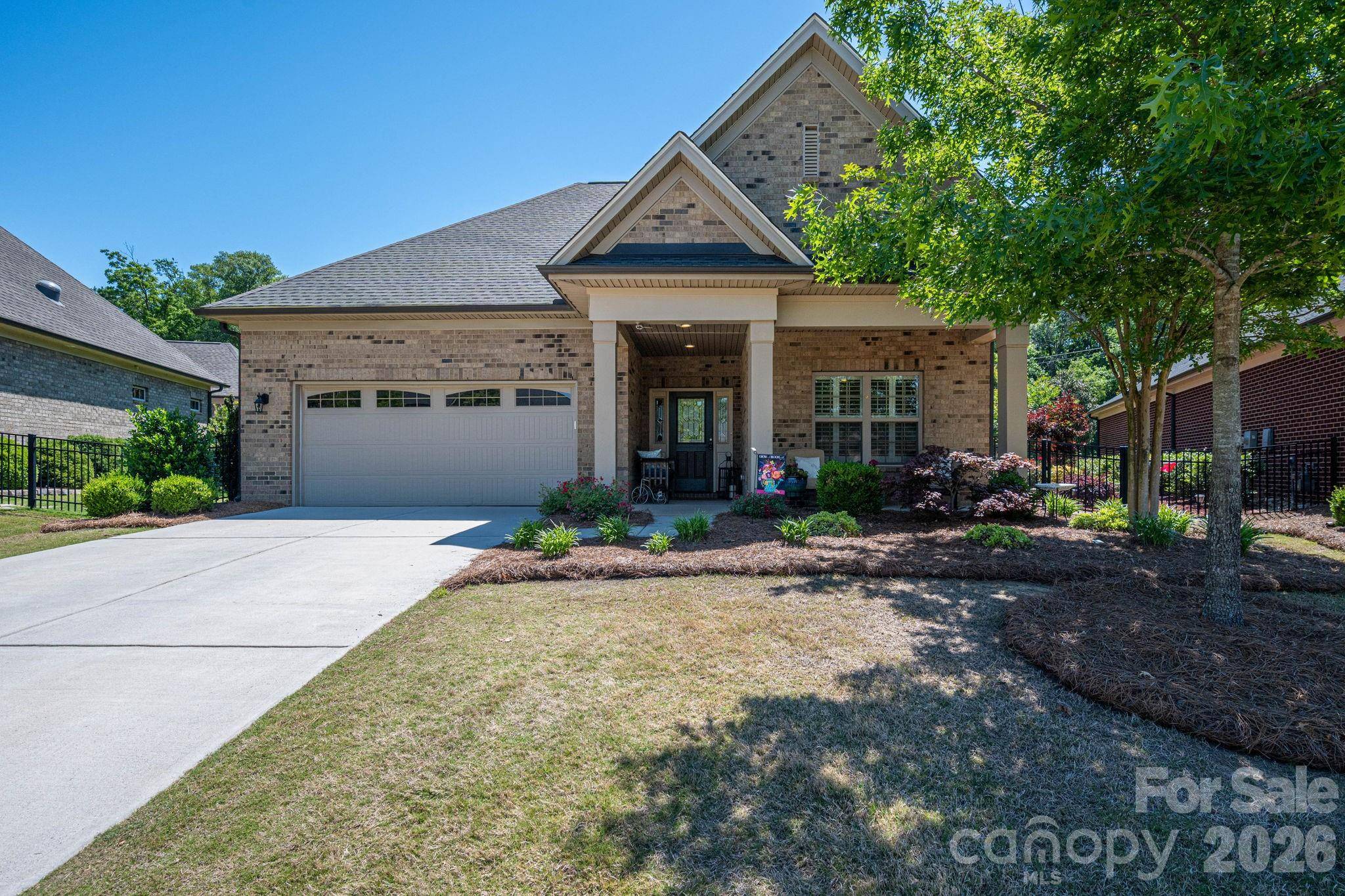 5228 Courtyard LN, Belmont, NC 28012