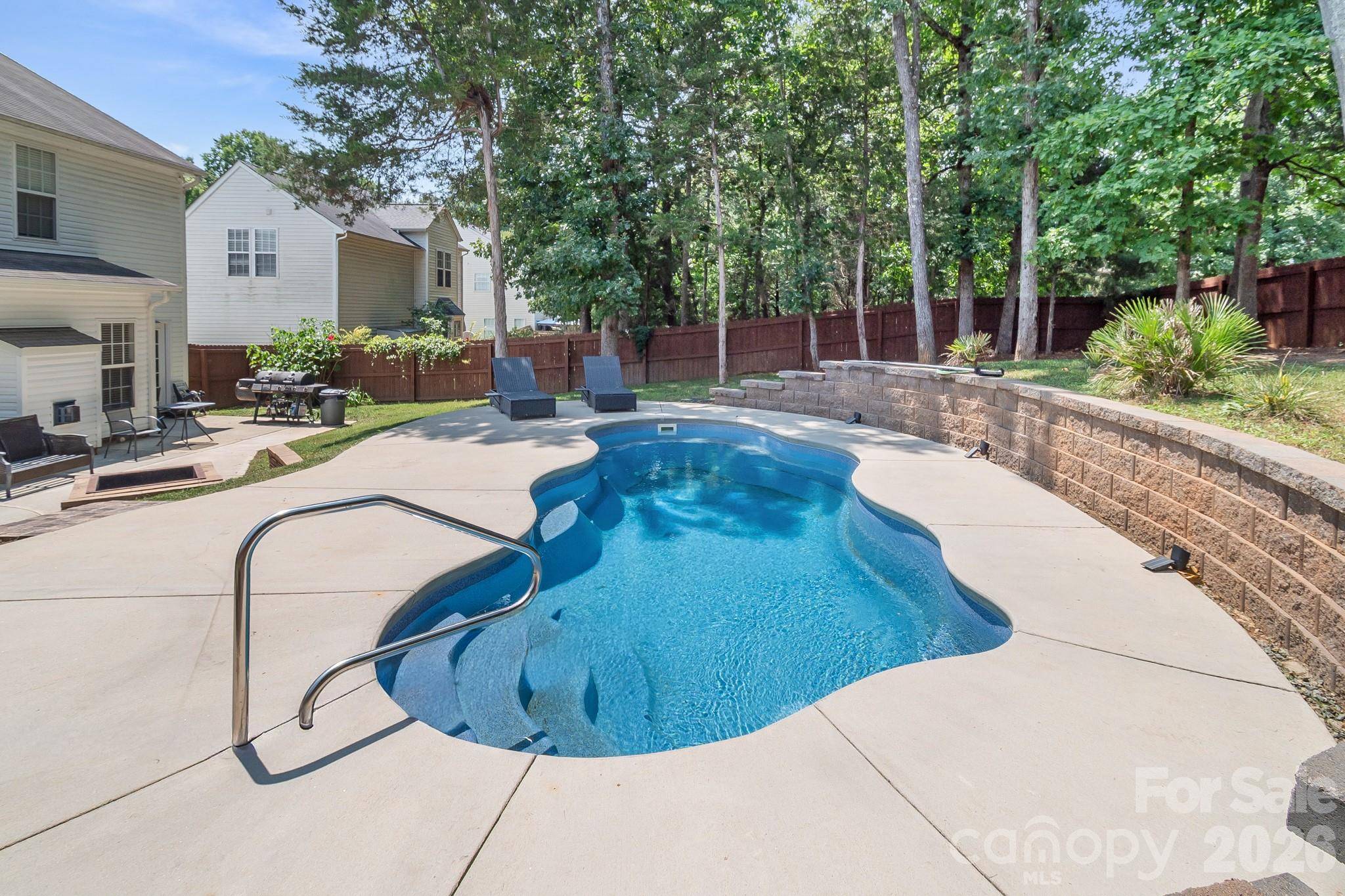 7708 Antique CIR, Waxhaw, NC 28173