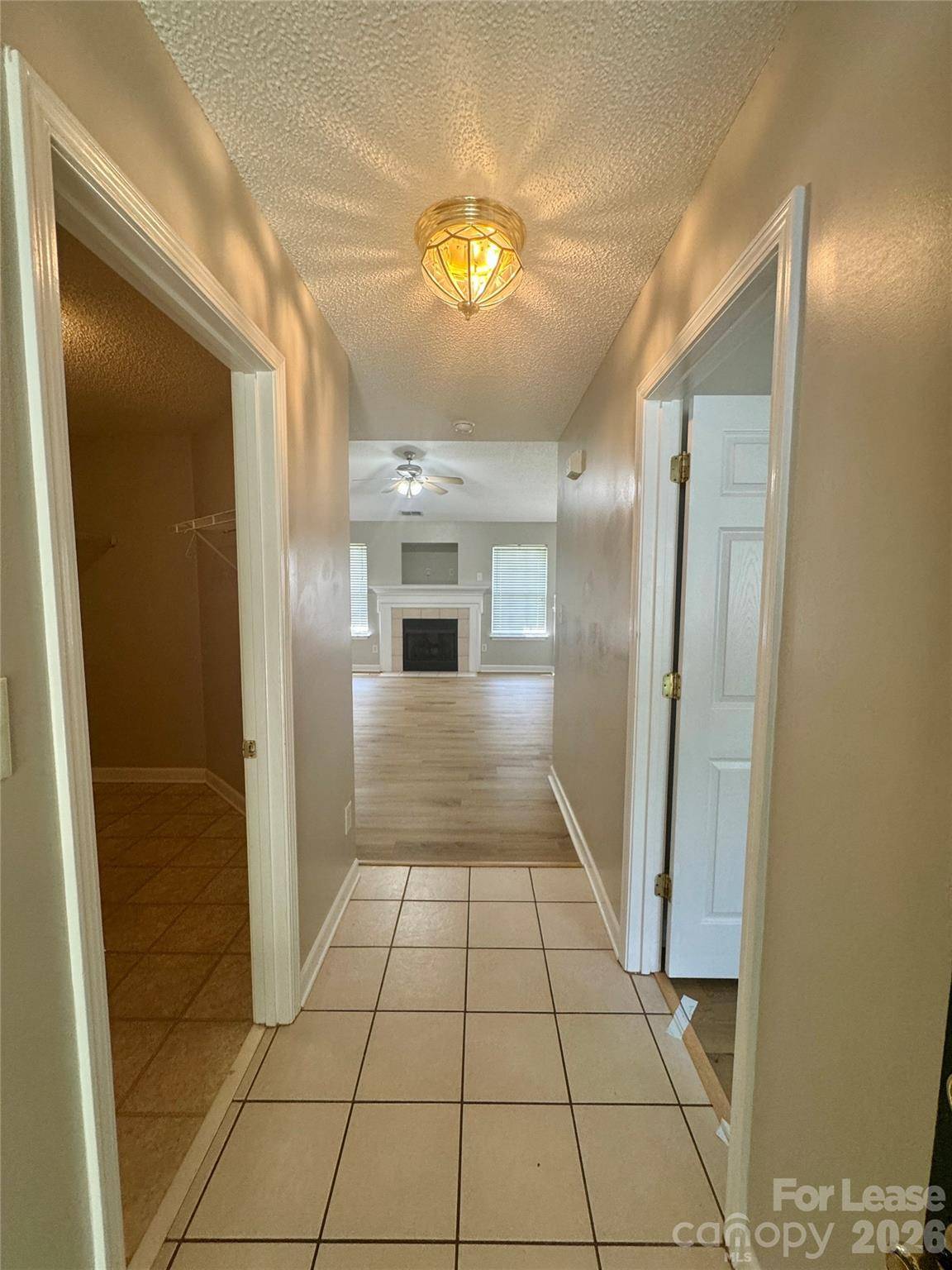 521 River View DR, Lowell, NC 28098