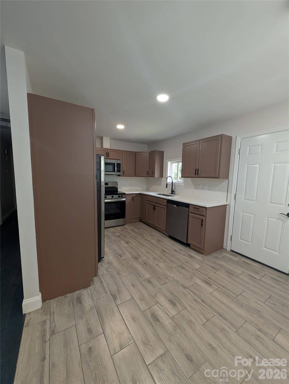 2800 Dalecrest DR, Charlotte, NC 28269