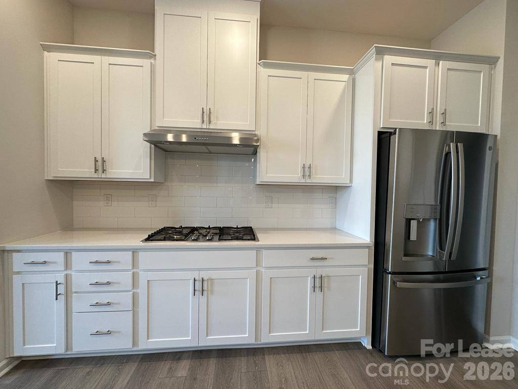 9233 Harwen LN, Charlotte, NC 28215
