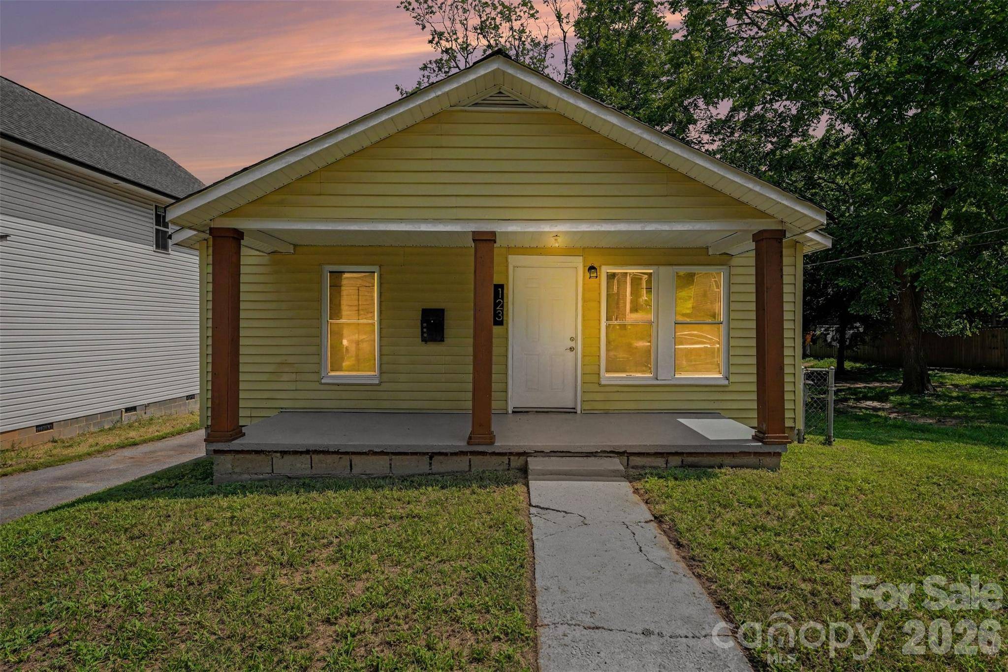 123 James ST, Kannapolis, NC 28083