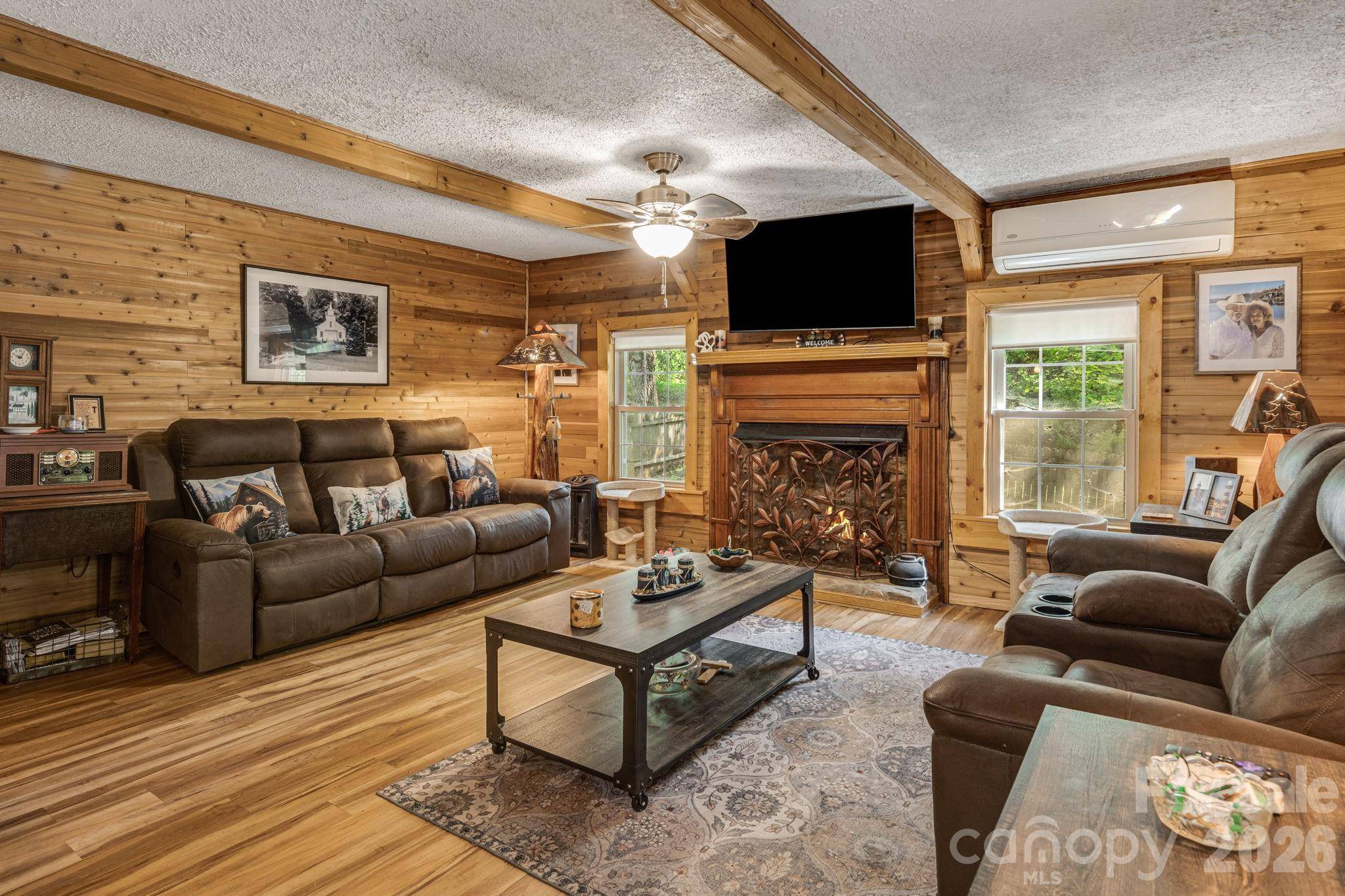 242 Whitney BLVD, Lake Lure, NC 28746
