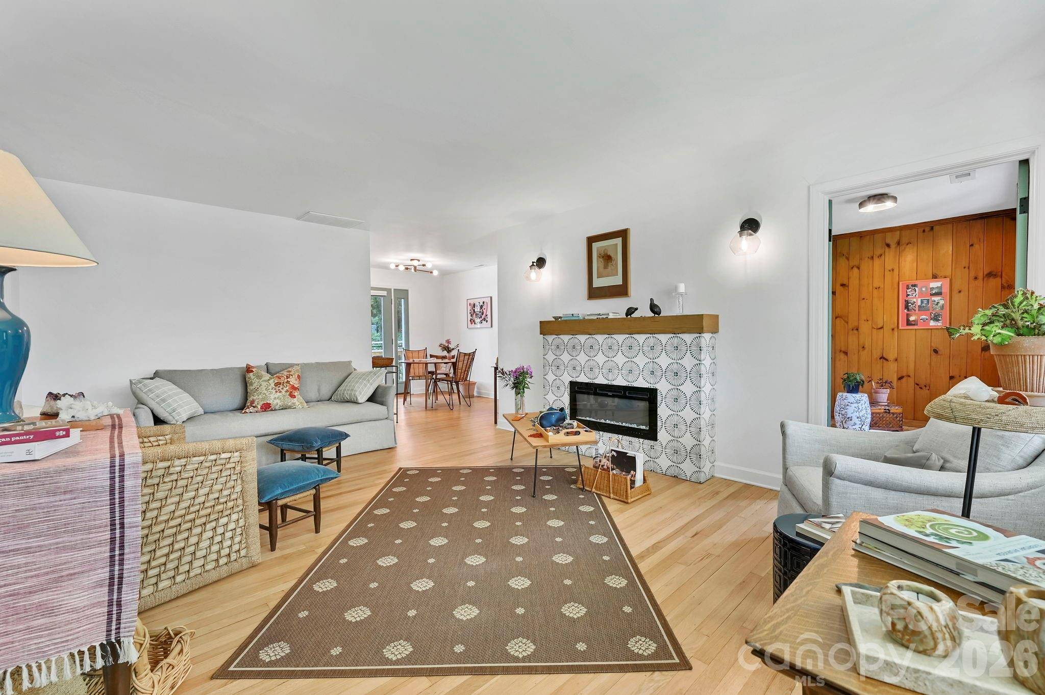 349 Country Club RD #4, Asheville, NC 28804