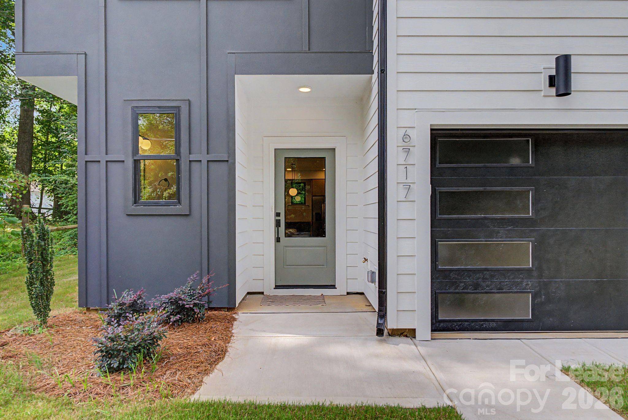 6717 Tracy AVE, Charlotte, NC 28214