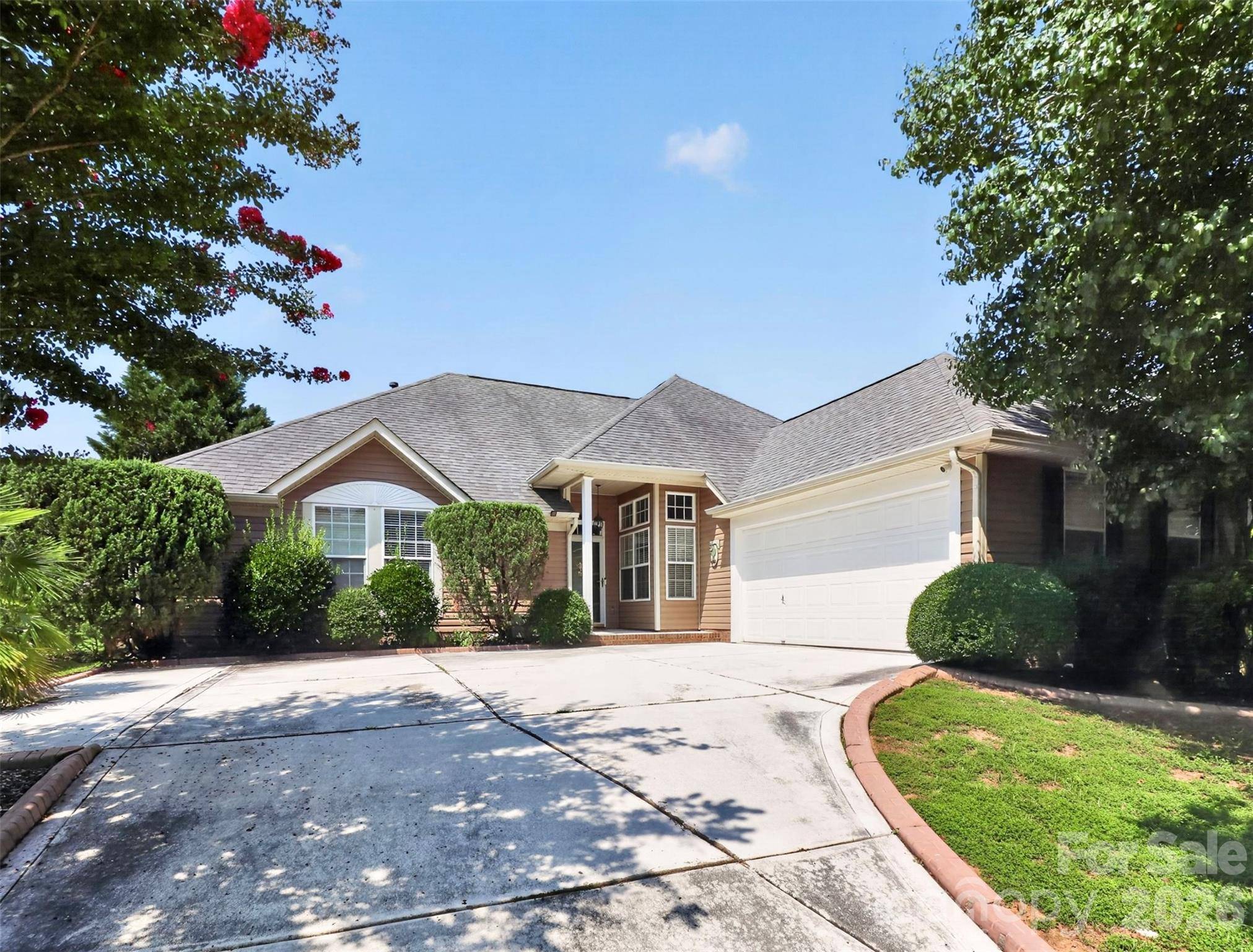 14642 Hawick Manor LN, Pineville, NC 28134
