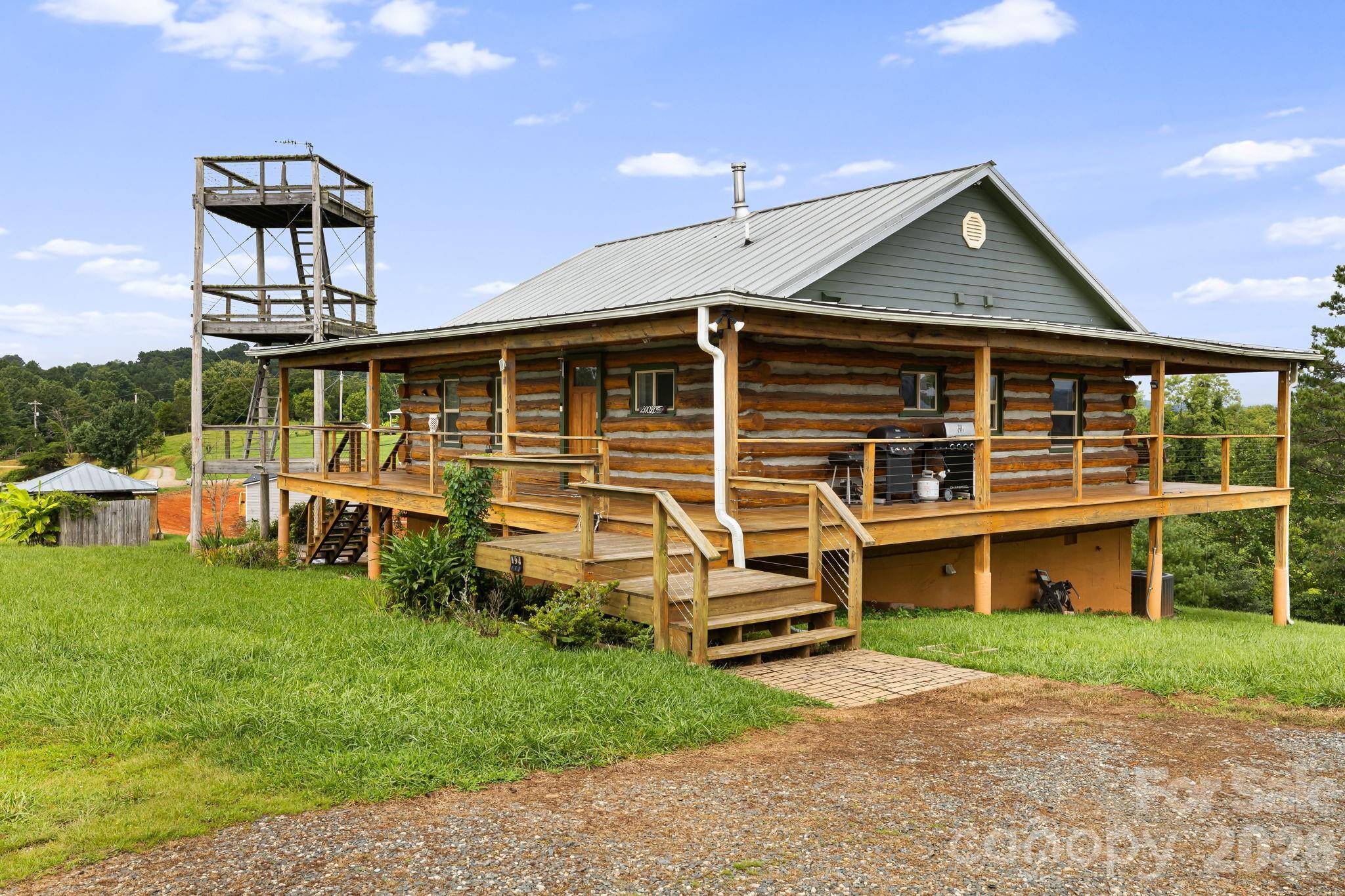 194 Cabin Hollow DR, Marshall, NC 28753