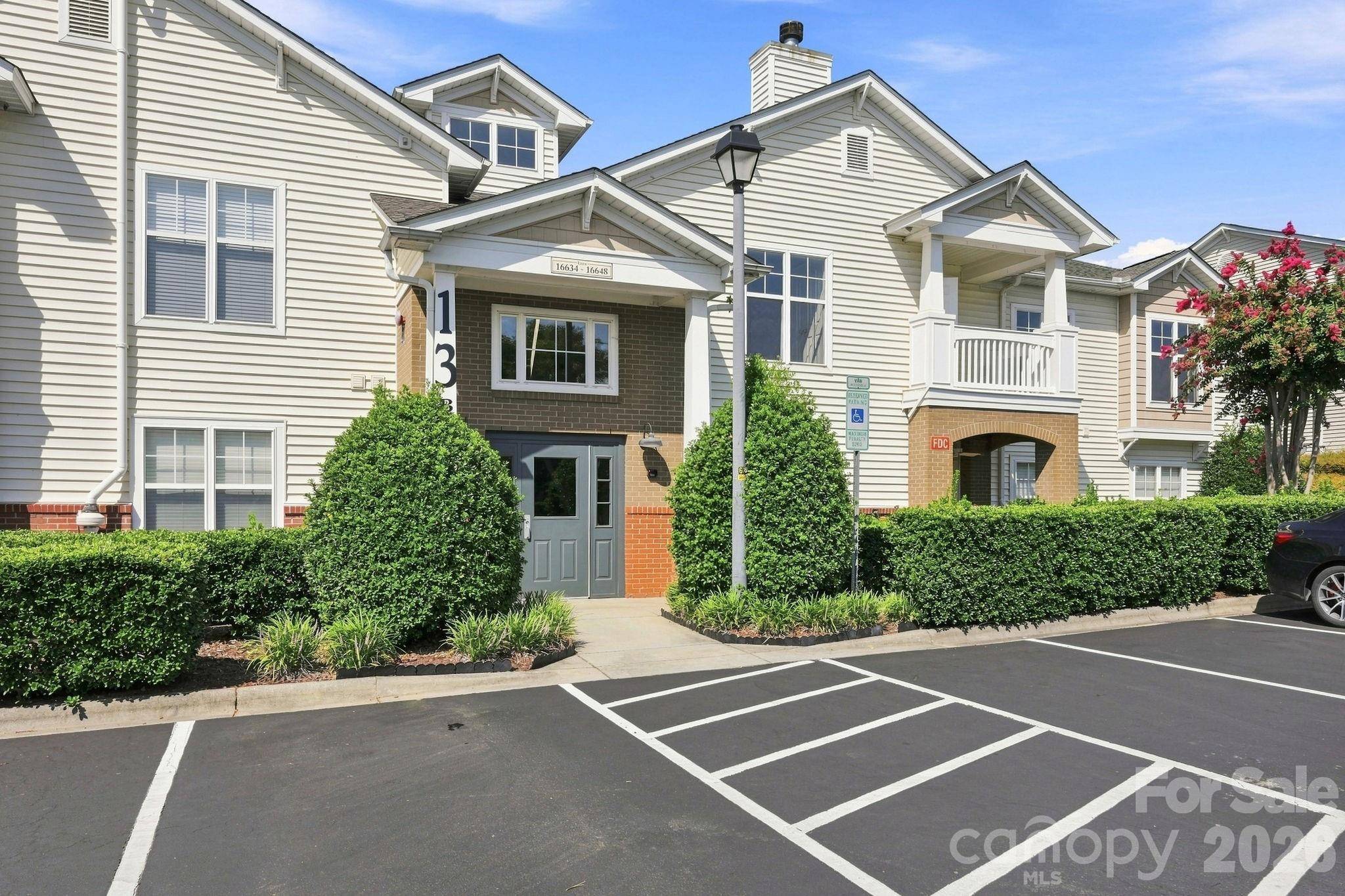 16648 E Amberside RD, Cornelius, NC 28031