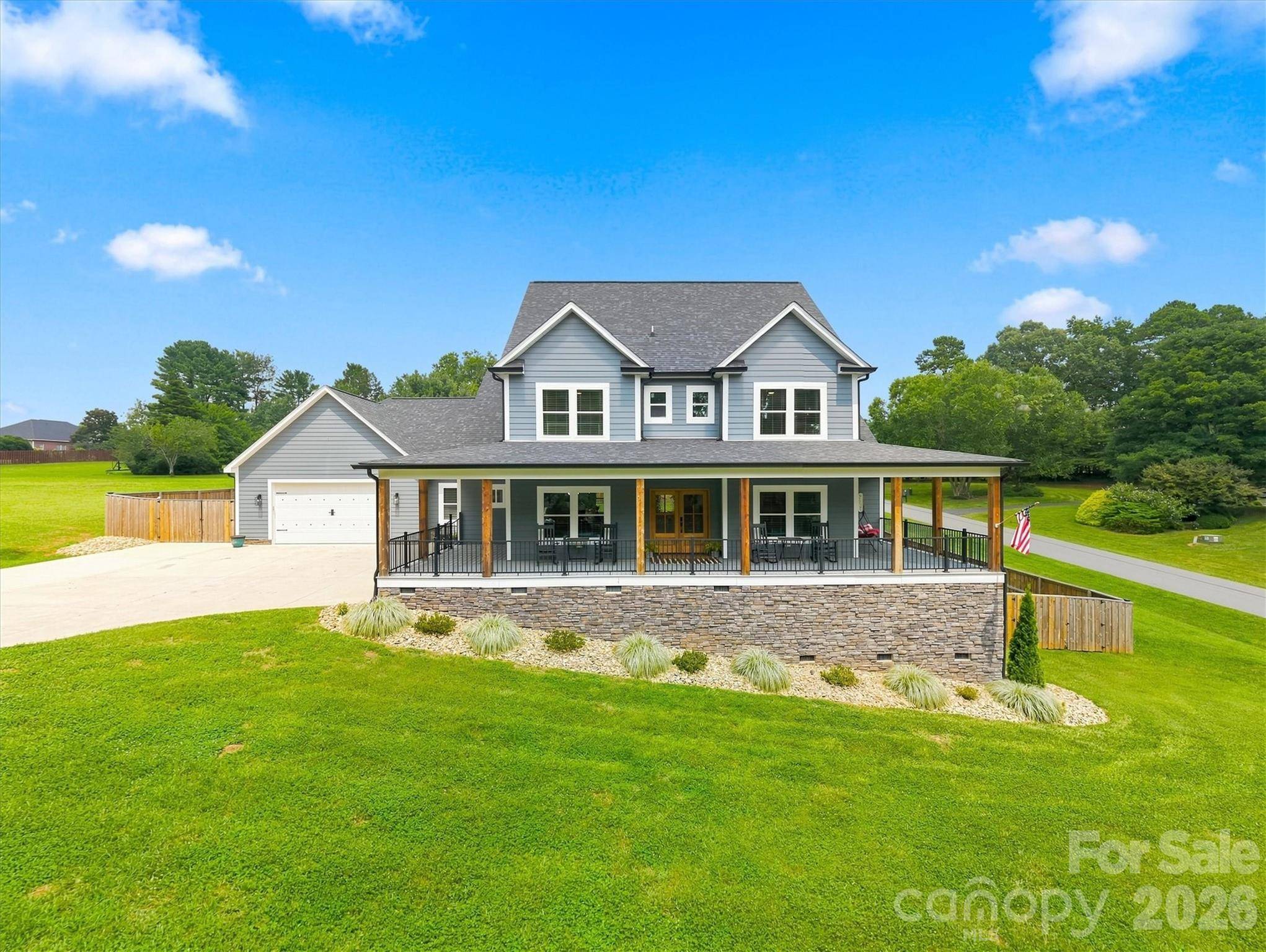 34 Colts Neck LN, Taylorsville, NC 28681