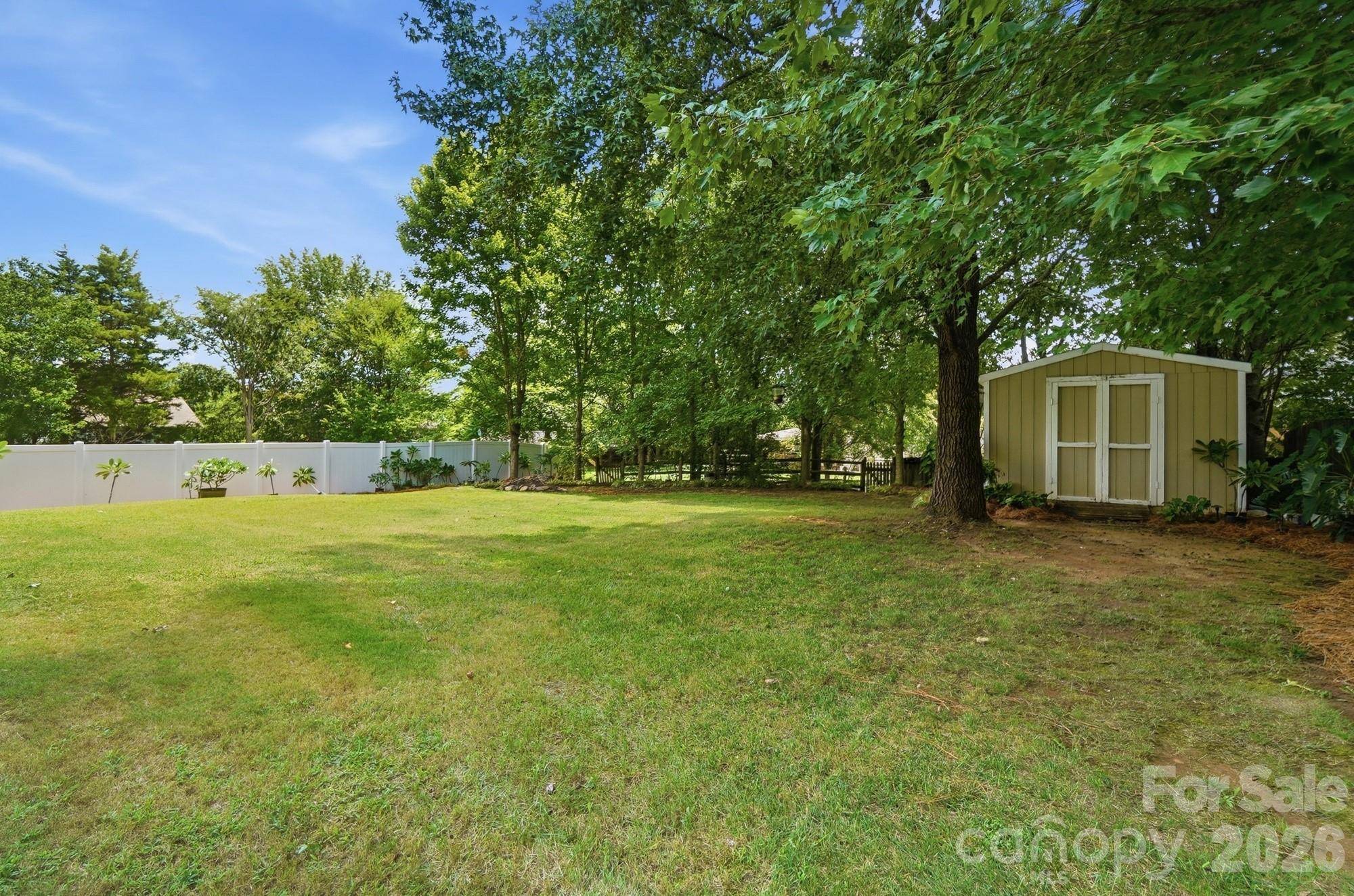 411 Moonshadow HVN, York, SC 29745
