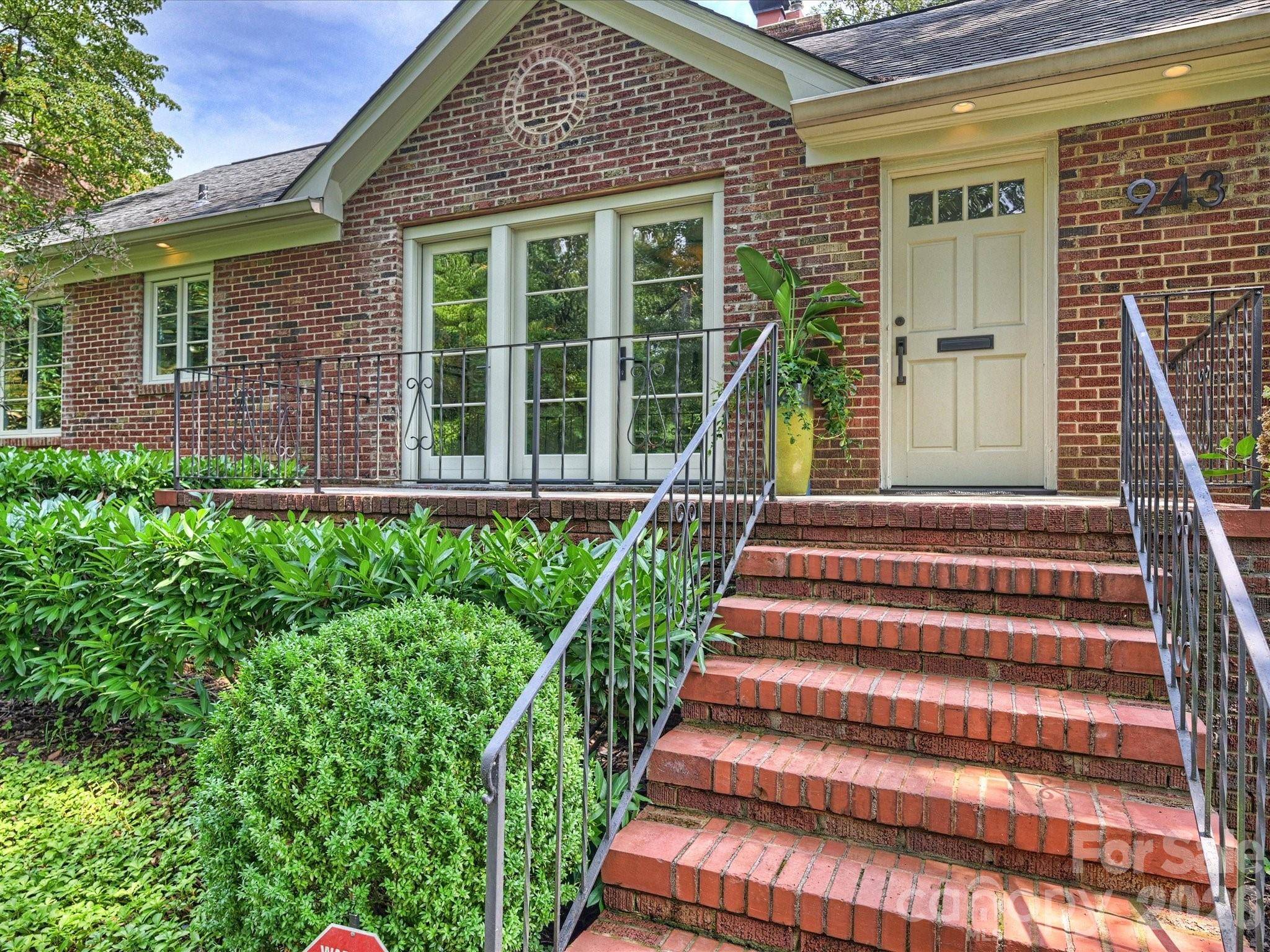 943 Romany RD, Charlotte, NC 28203