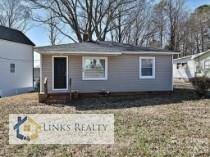 924 Aileen CIR, Pineville, NC 28134