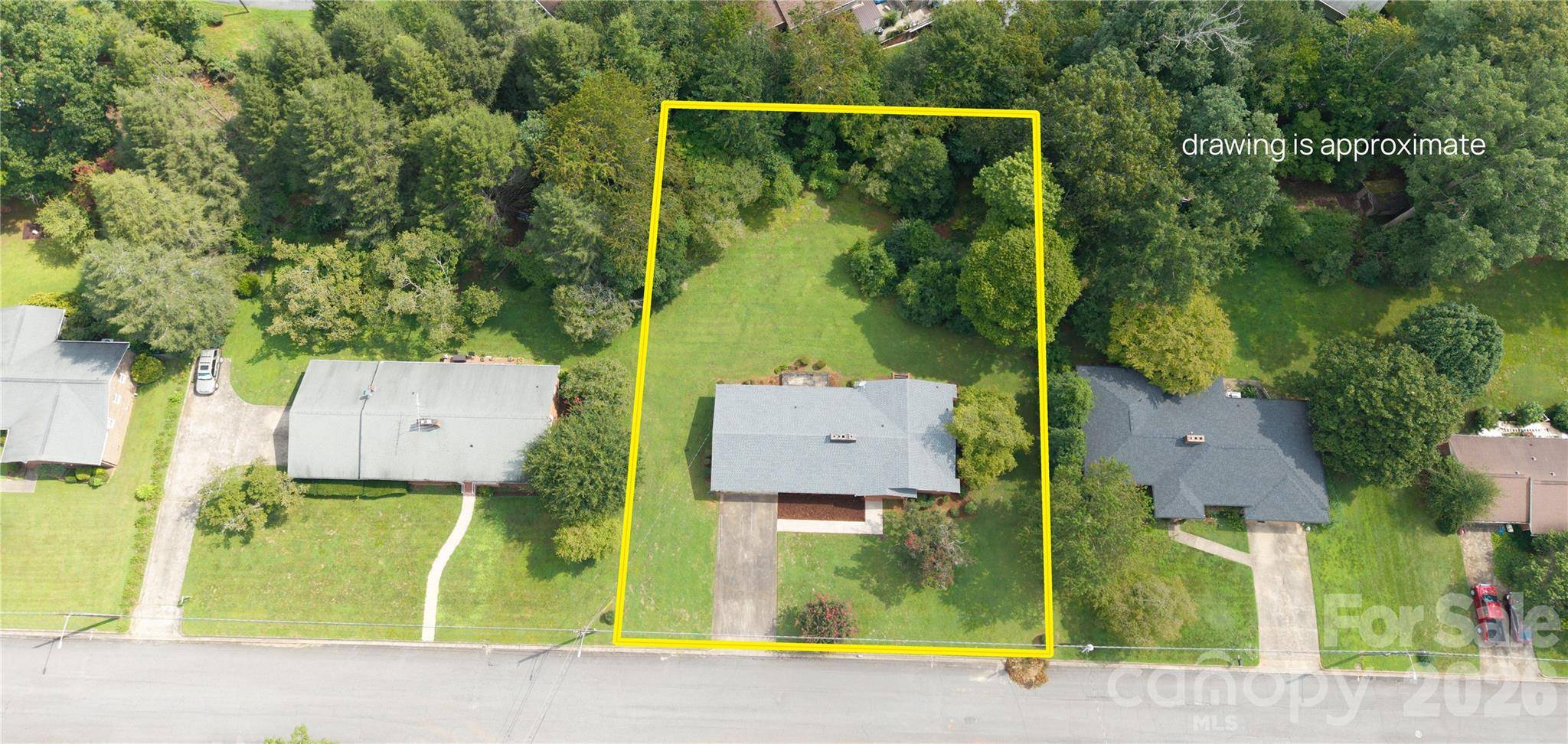 201 Woodlawn DR, Morganton, NC 28655