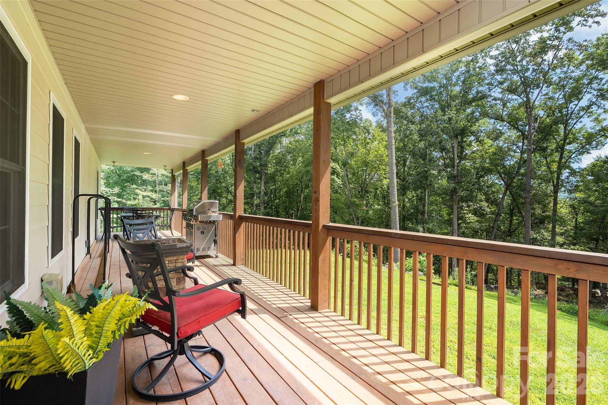 247 Poker Branch RD, Sylva, NC 28779
