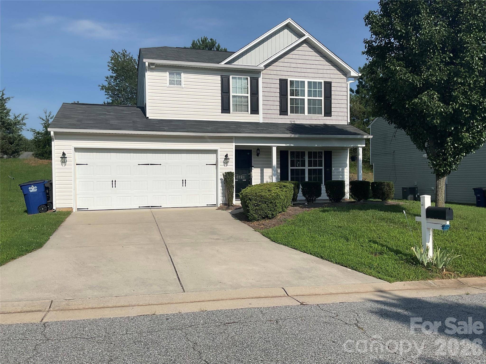 2224 Waverly Dell DR, Winston Salem, NC 27127