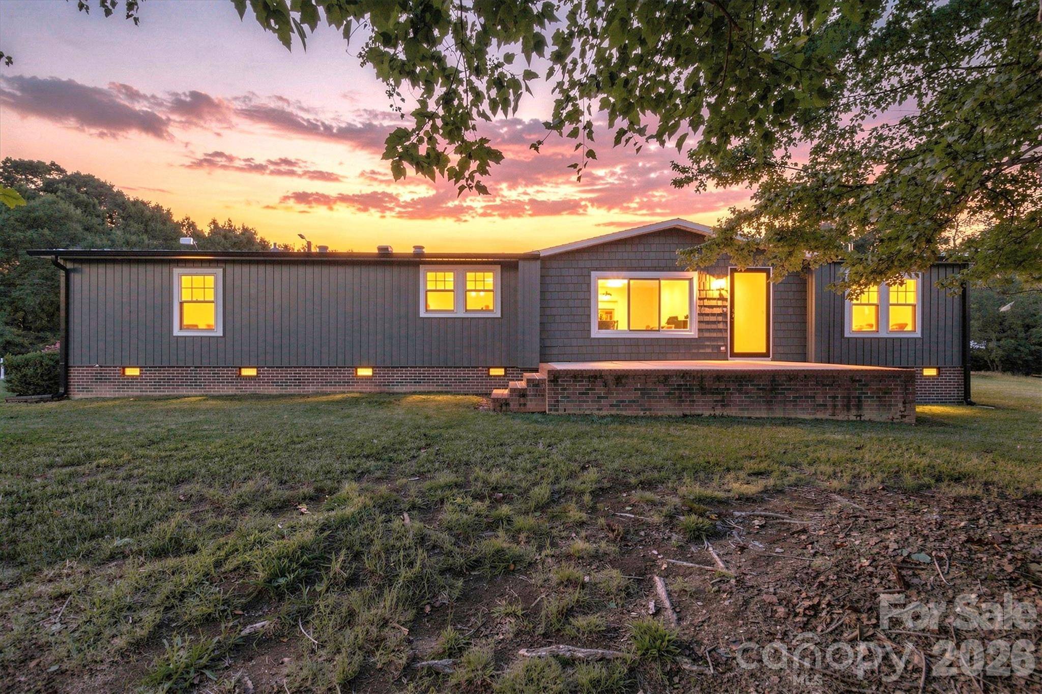2587 Vision DR, Catawba, NC 28609