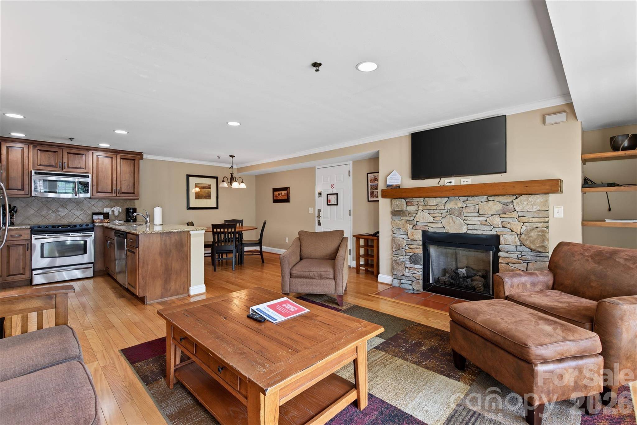 413 Bowling Park RD, Asheville, NC 28803