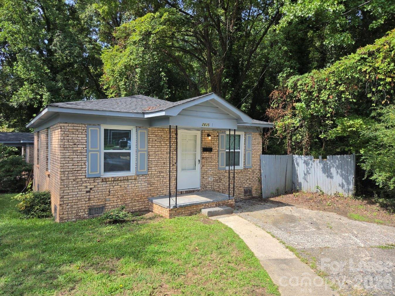 2835 Willow ST #1, Charlotte, NC 28208