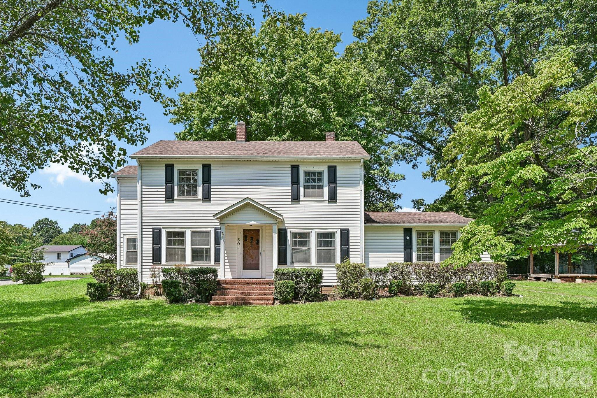 305 E Church ST, Troutman, NC 28166