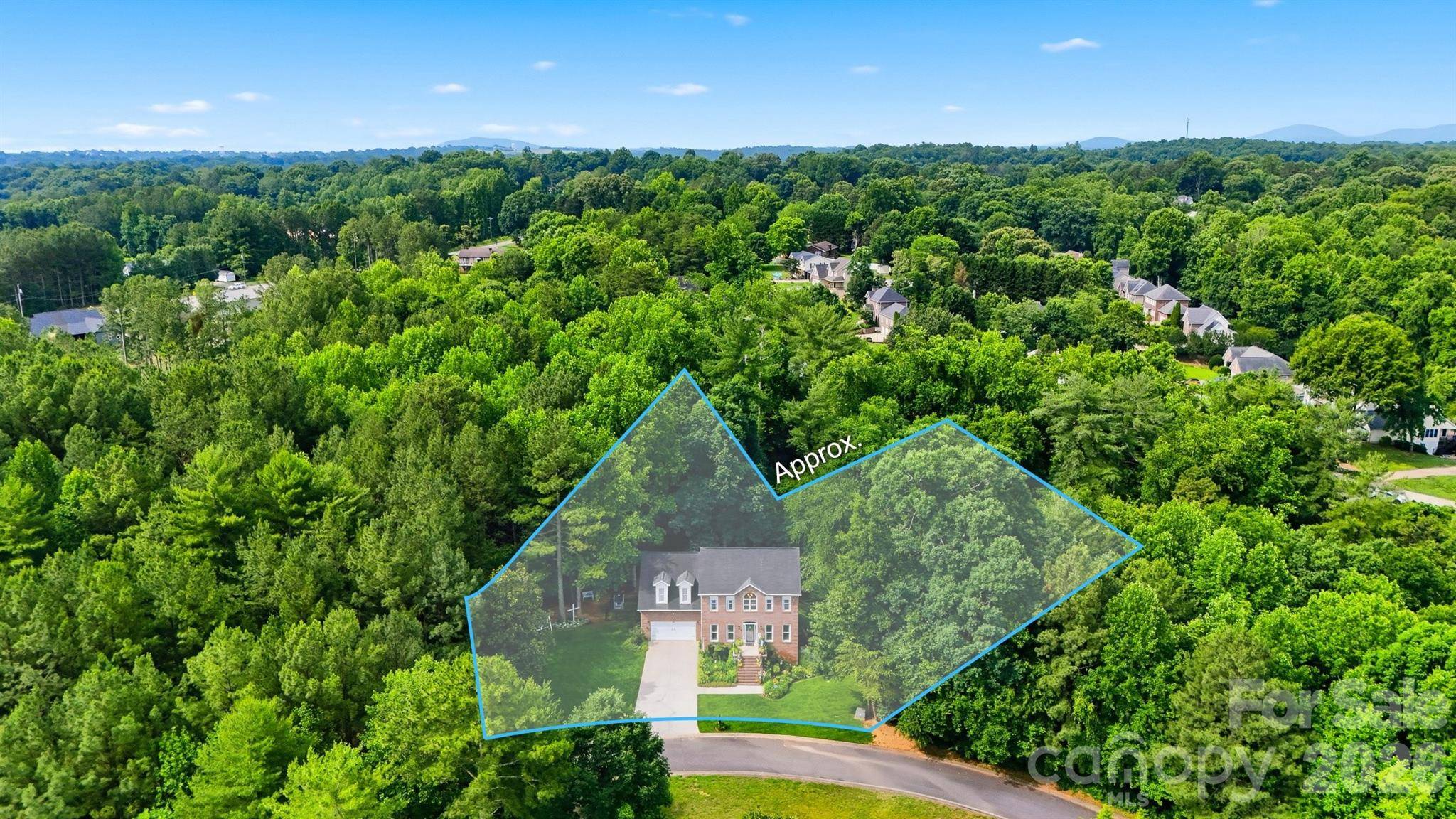 6253 Riviera Run Estates DR, Hickory, NC 28601