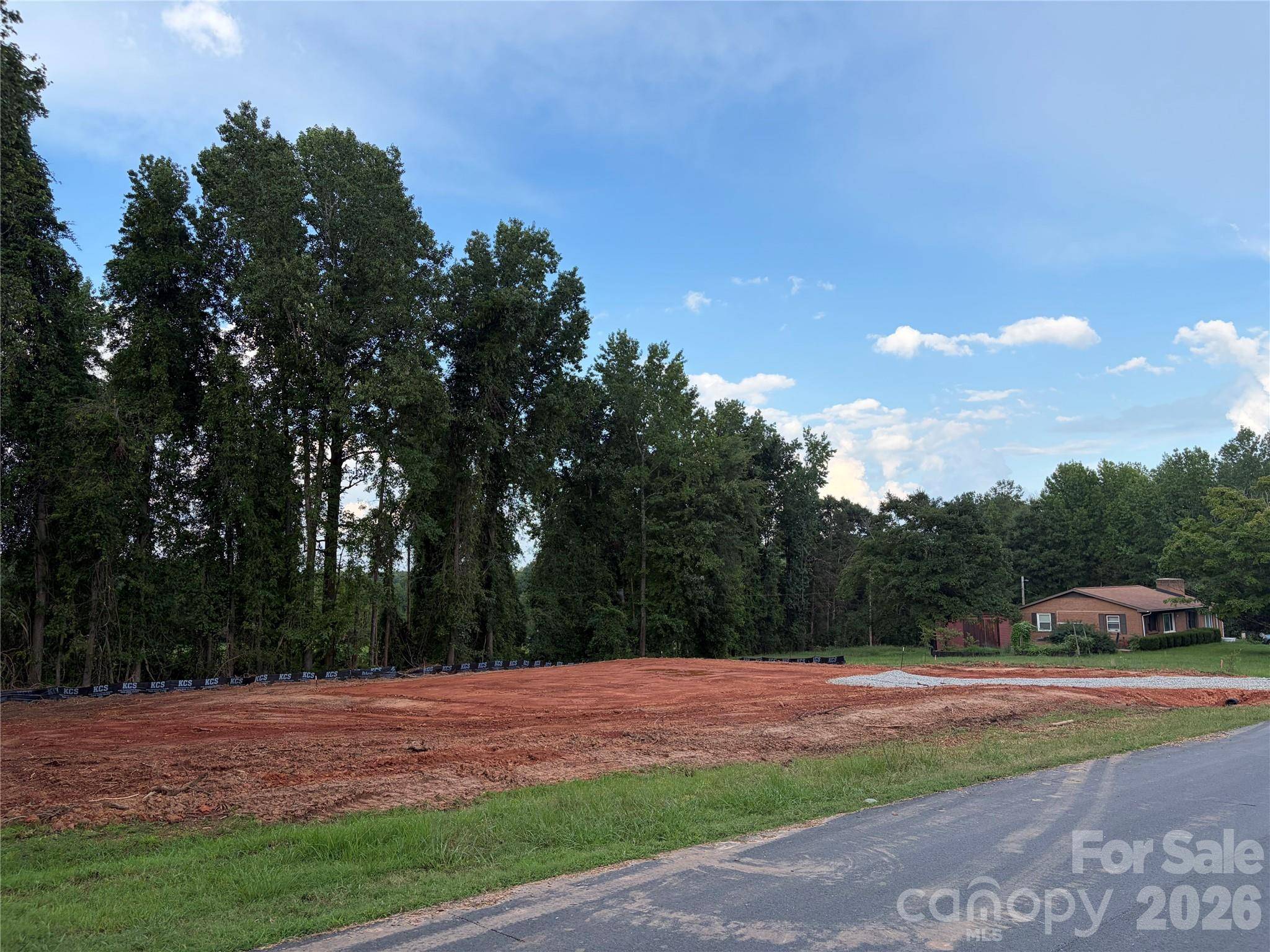 183 Bevis LN, Statesville, NC 28677