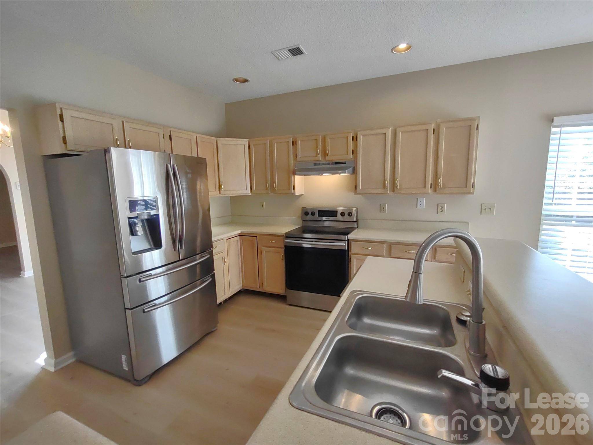 1111 Land Grant RD, Charlotte, NC 28217