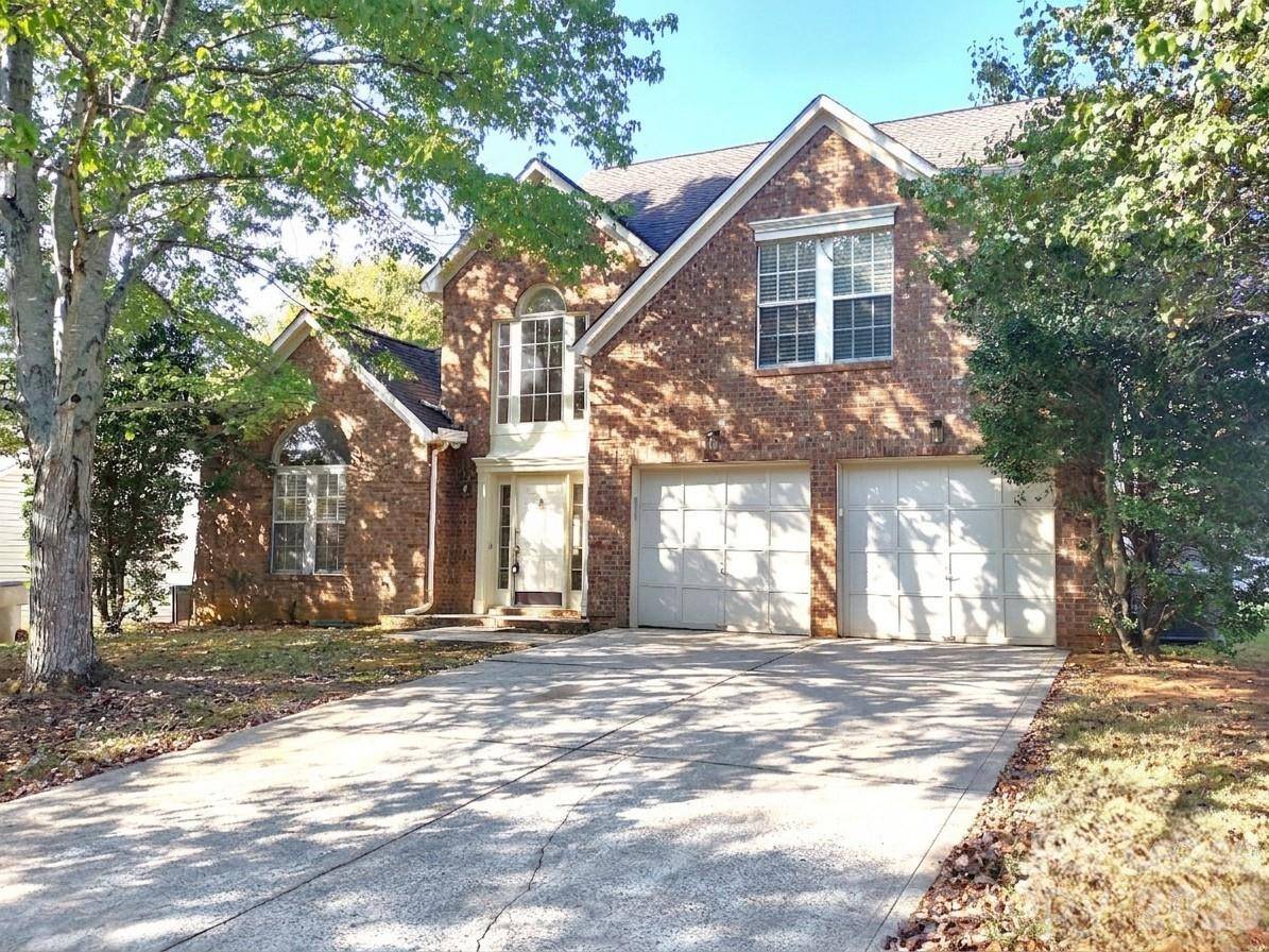 1111 Land Grant RD, Charlotte, NC 28217