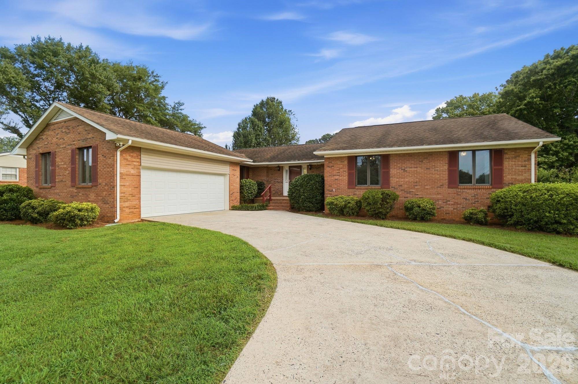 197 Park RD, Mount Holly, NC 28120