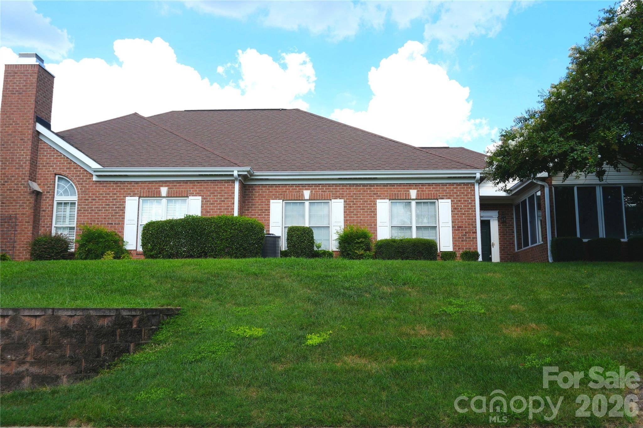 9920 Park Willow DR, Charlotte, NC 28210