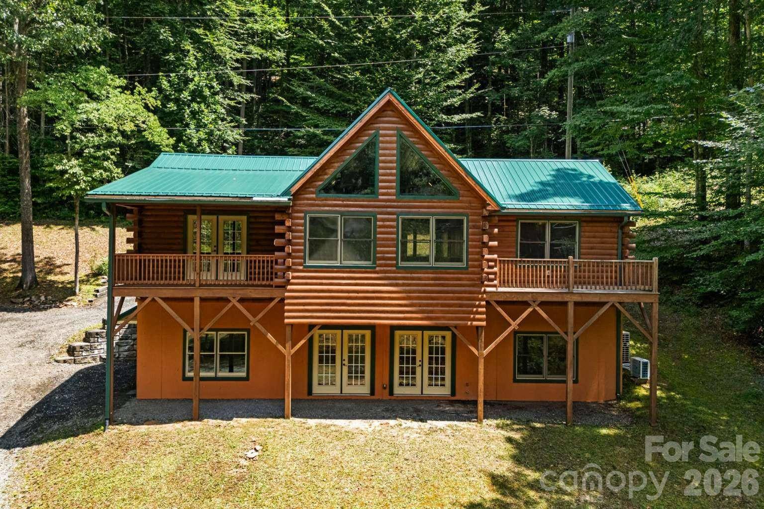 382 Paint Fork RD, Barnardsville, NC 28709