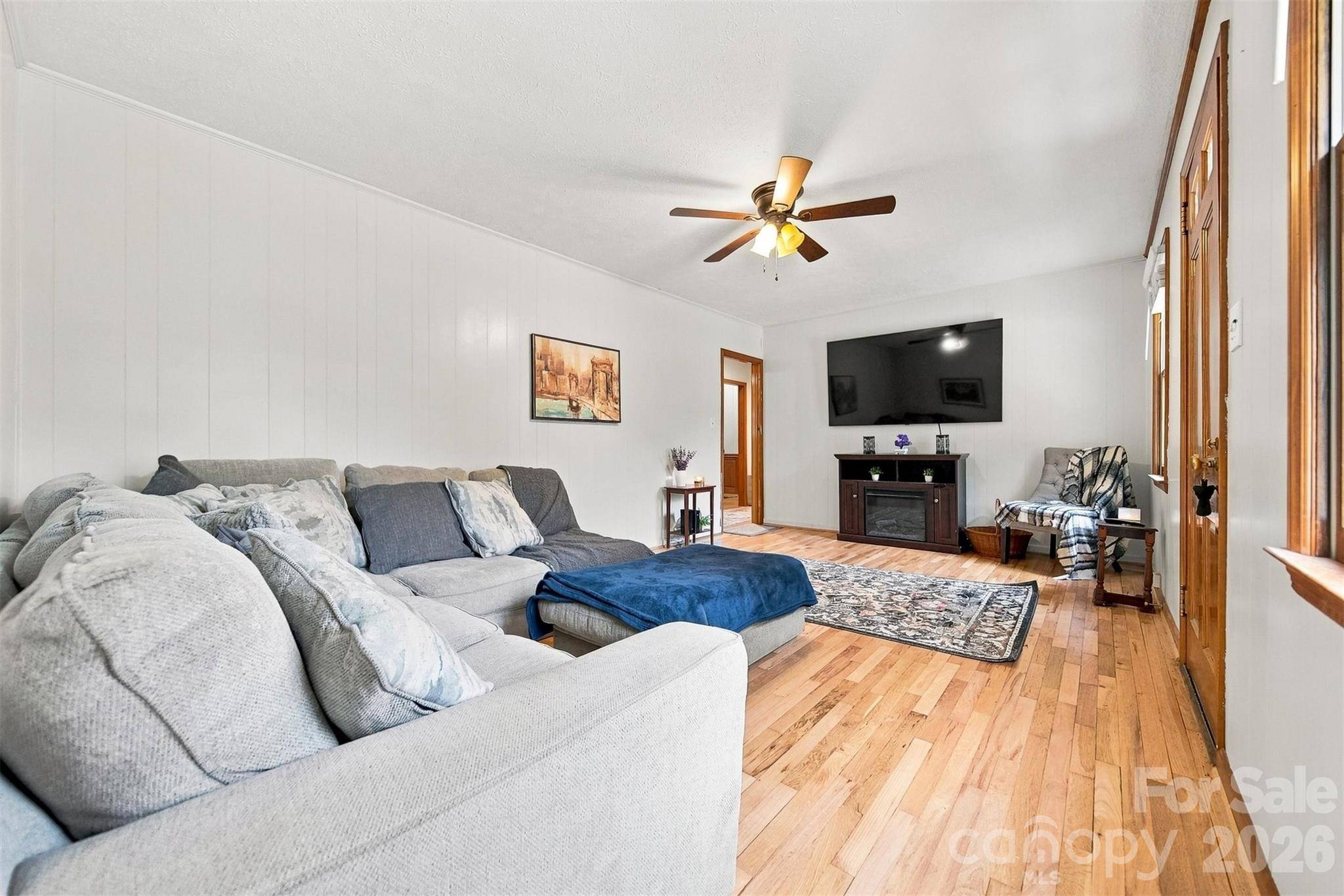 512 Garrou AVE SE, Valdese, NC 28690