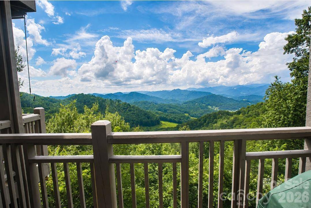 151 Spring Rock RD #D3, Burnsville, NC 28714