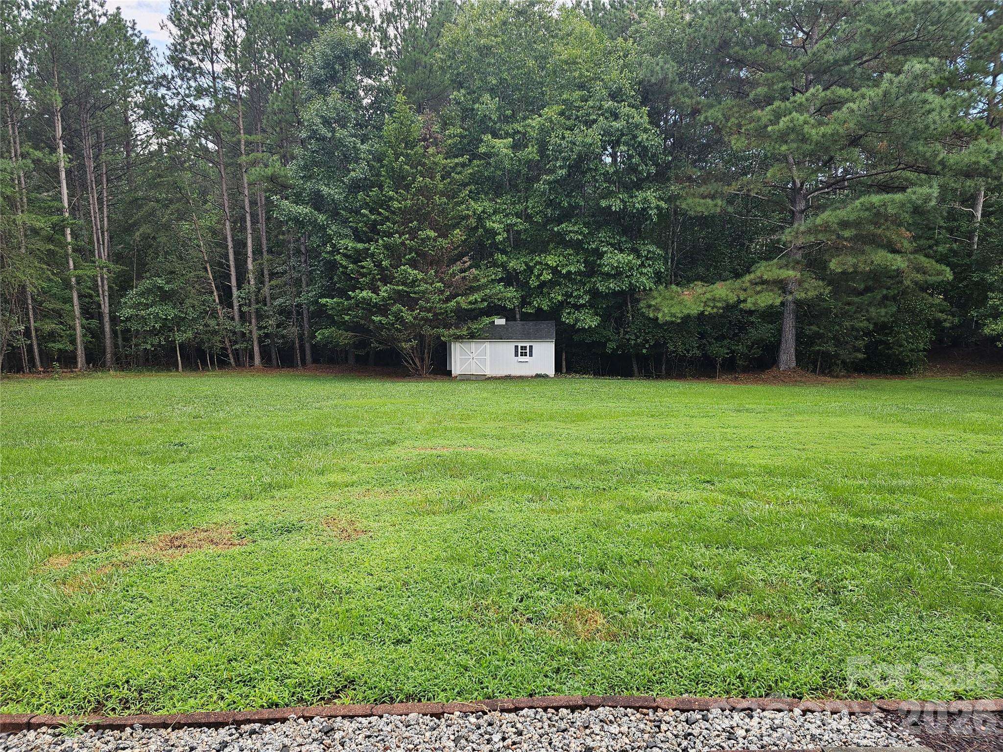 306 Gardner Point DR, Stoney Point, NC 28678